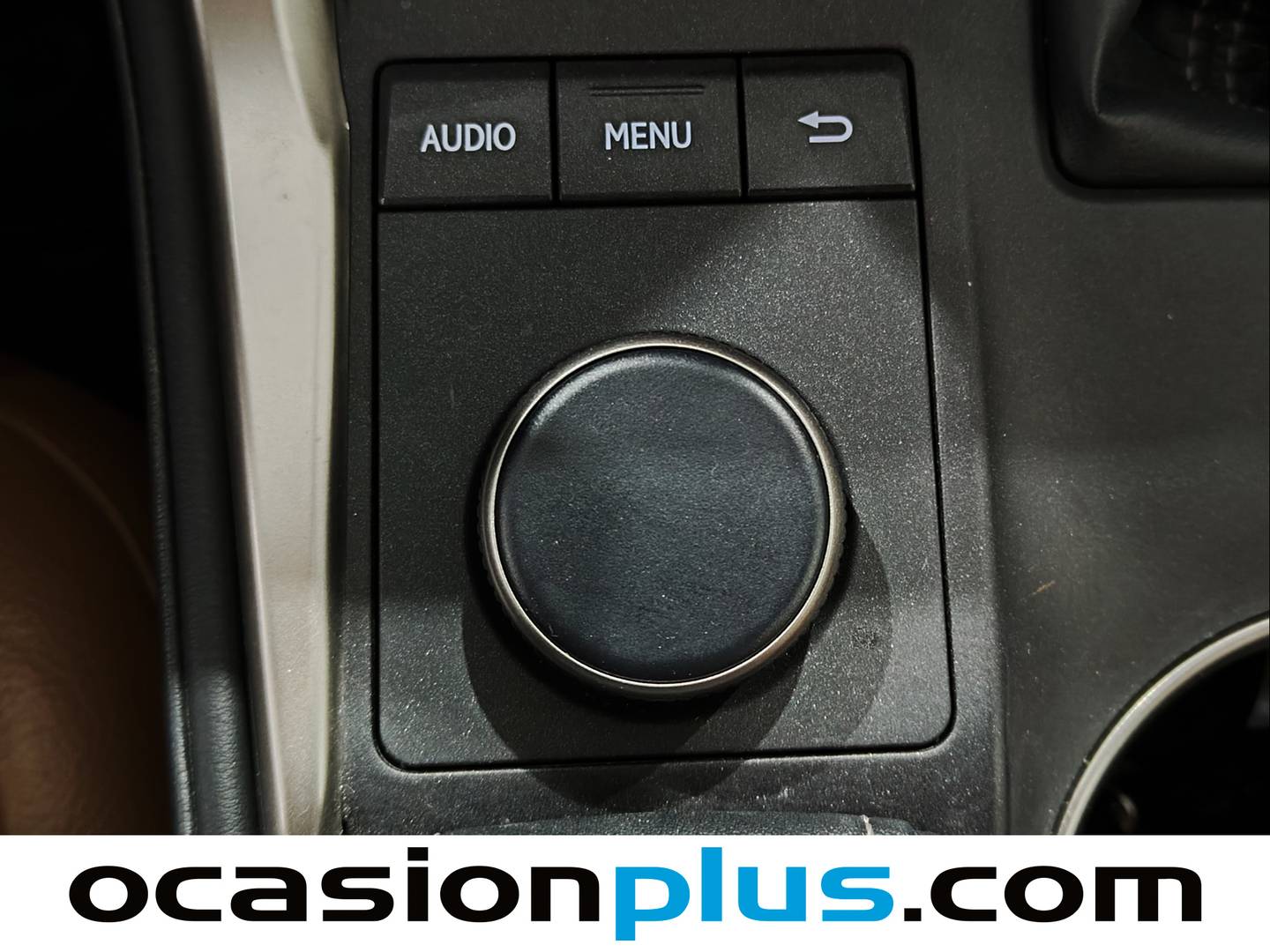 Lexus NX Lexus NX 300h Corporate 2WD + Navibox (197 CV) 2017