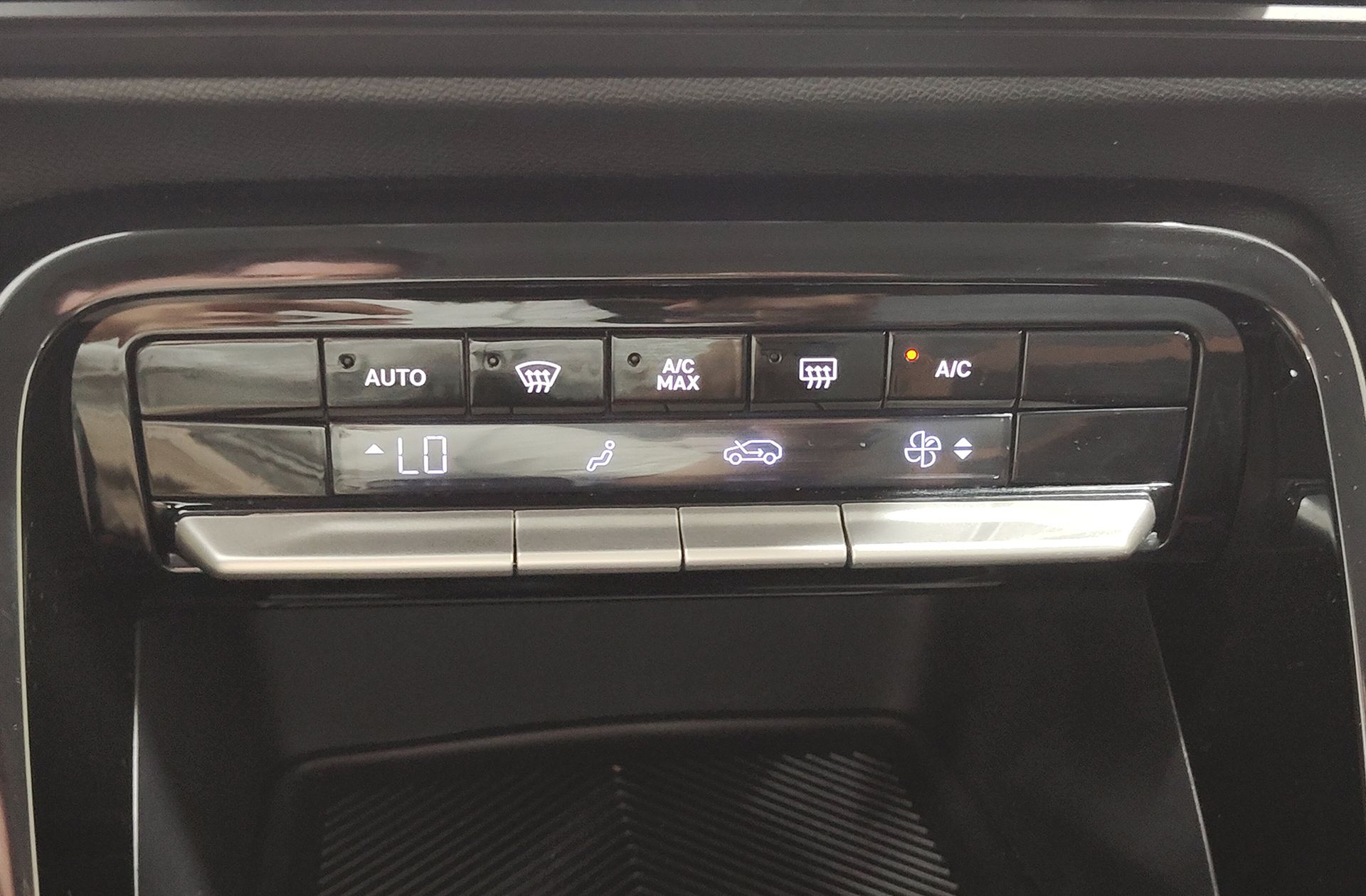 Citroën C3 Aircross Hybrid 145 Plus e-DCS6 - foto 29