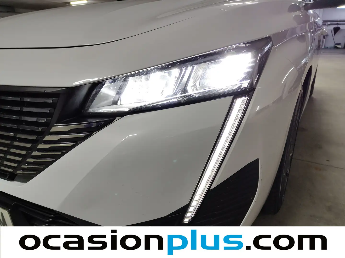 Foto Peugeot 308 Peugeot 308 Allure Hybrid eDCS6 (145 CV)