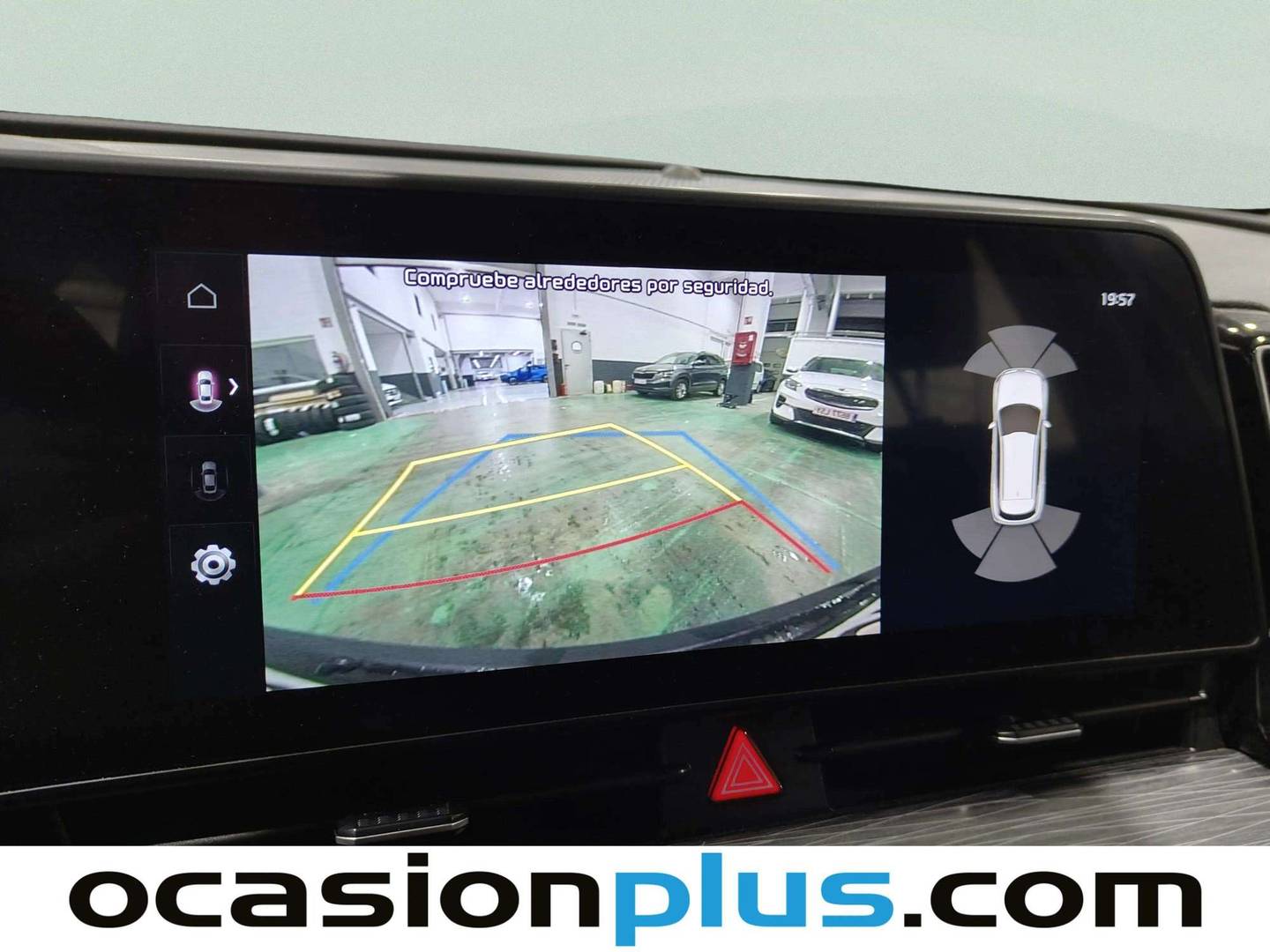 Foto KIA Sportage Kia Sportage 1.6 CRDi MHEV Business 4x2 (136 CV)