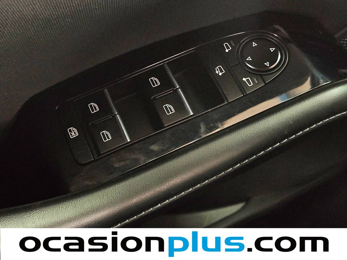 Mazda CX-30 Mazda CX-30 2.0 Skyactiv-G Zenith 2WD (122 CV) seminuevo