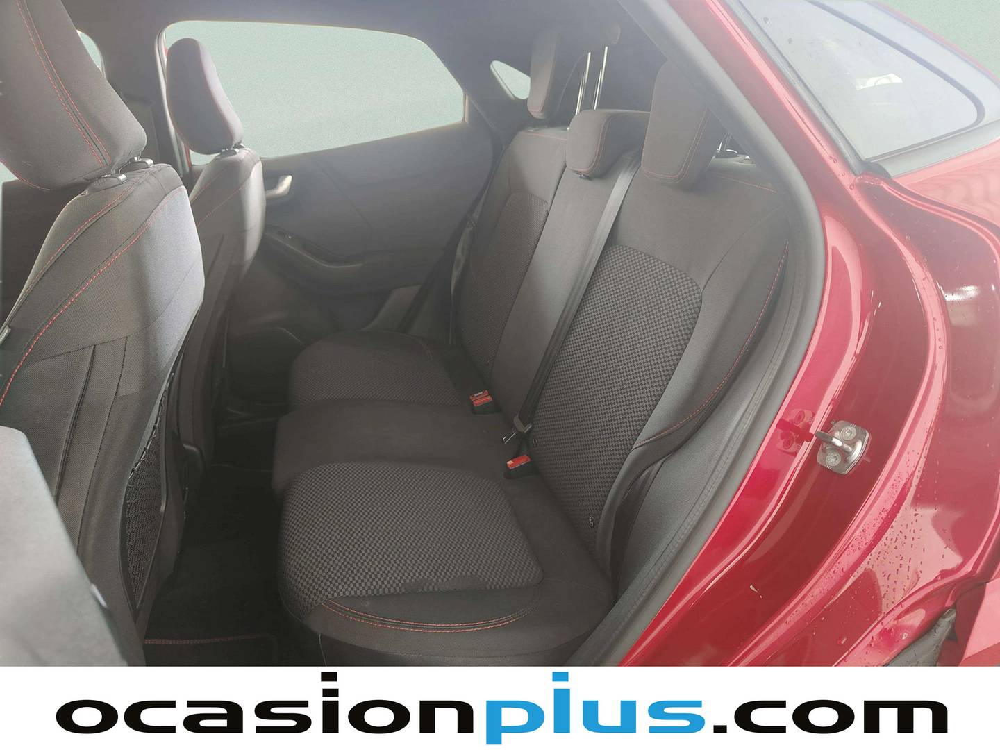 Foto asientos traseros Ford Puma Ford Puma 1.0 EcoBoost MHEV ST-Line Auto (125 CV)