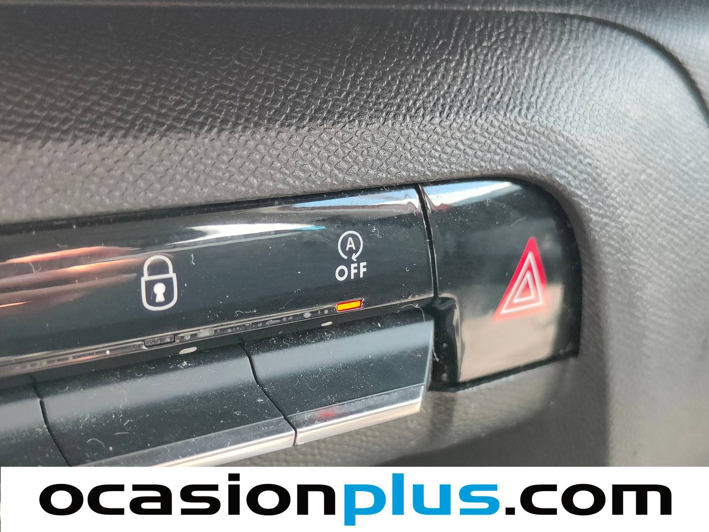 Acabados Citroën C5 Aircross Citroën C5 Aircross BlueHdi 130 S&S Live (131 CV)