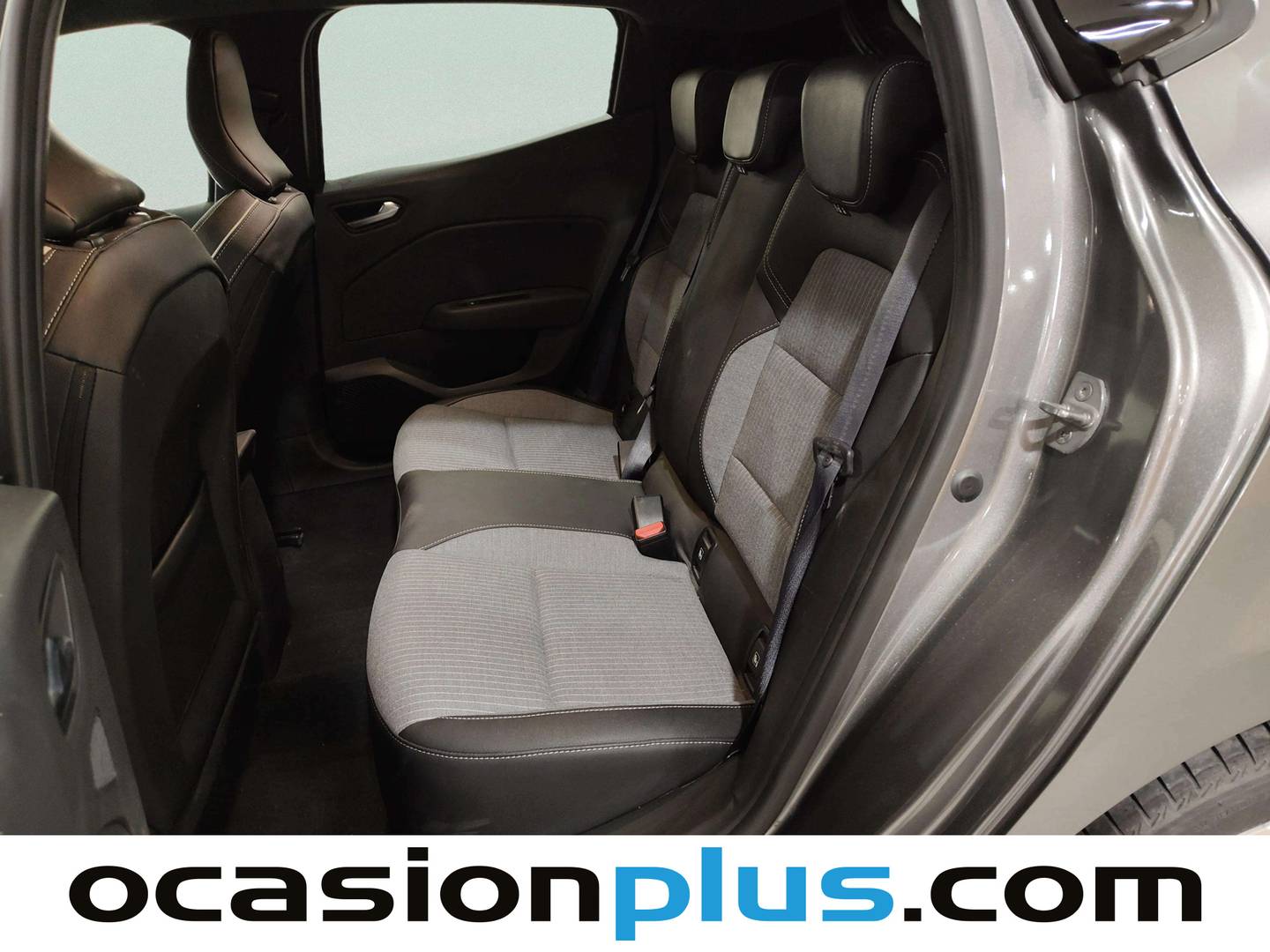 Foto asientos traseros Renault Clio Renault Clio Techno TCe (90 CV)