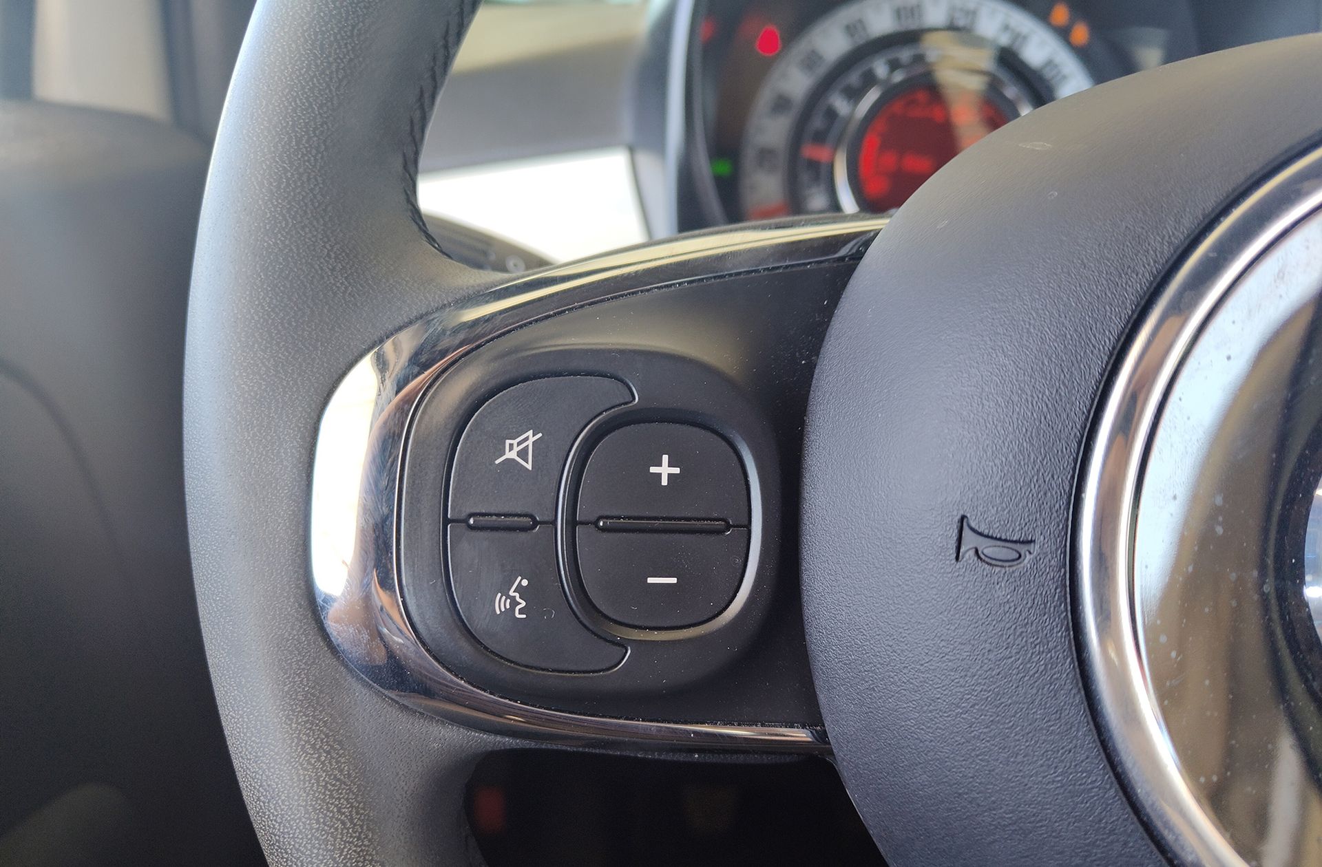 Fiat 500 1.0 Hybrid Monotrim - foto 21