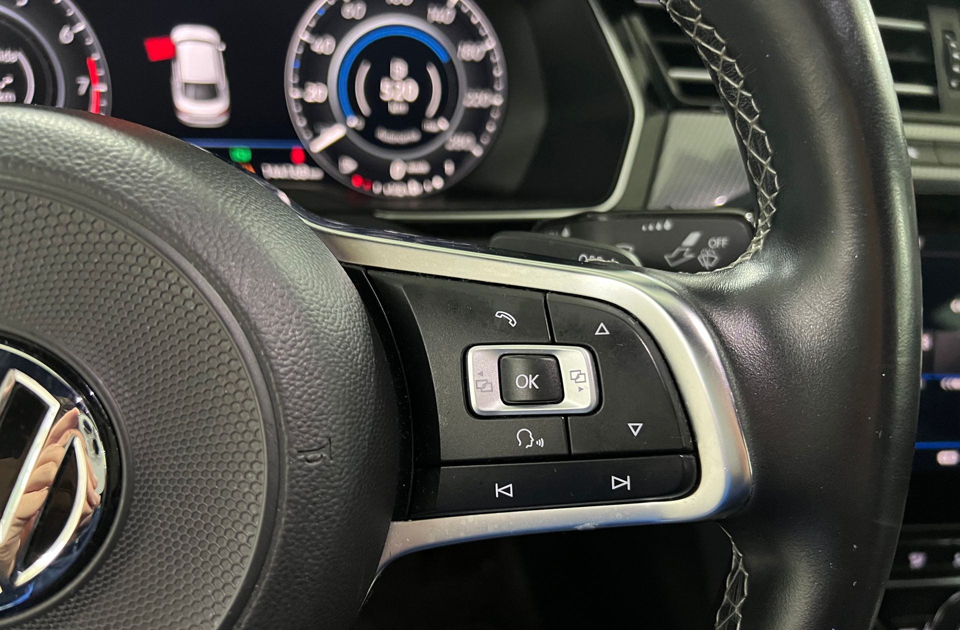 Volkswagen Arteon R-Line 2.0 TSI DSG - foto 33