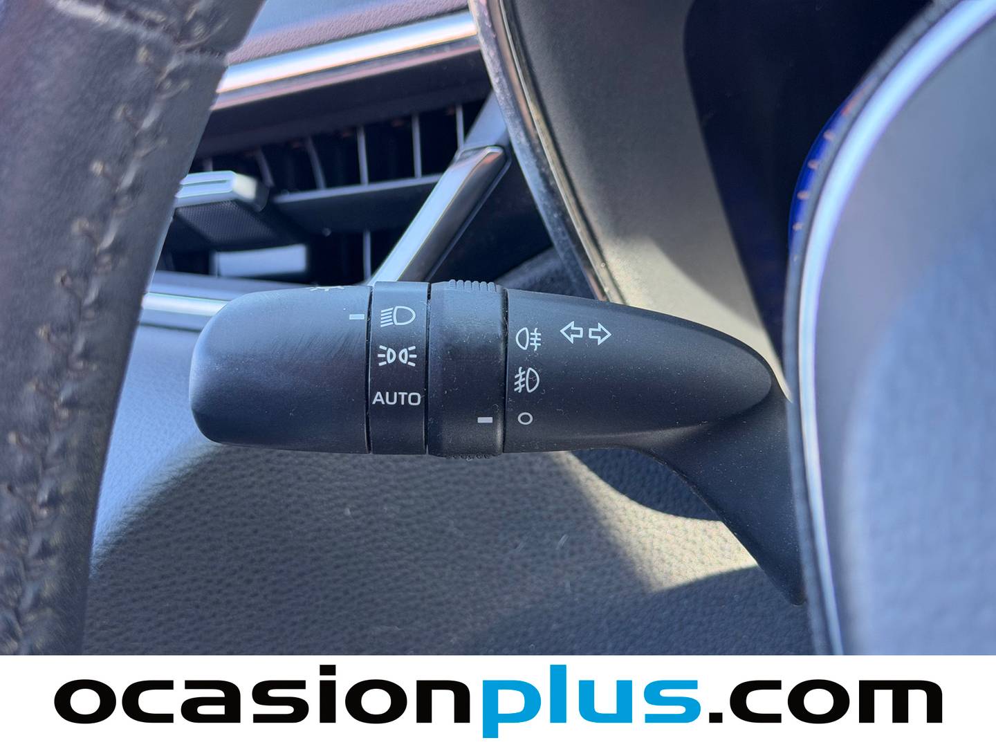 Foto Toyota Corolla Toyota Corolla 1.8 125 Híbrido Active Tech E-CVT (122 CV)