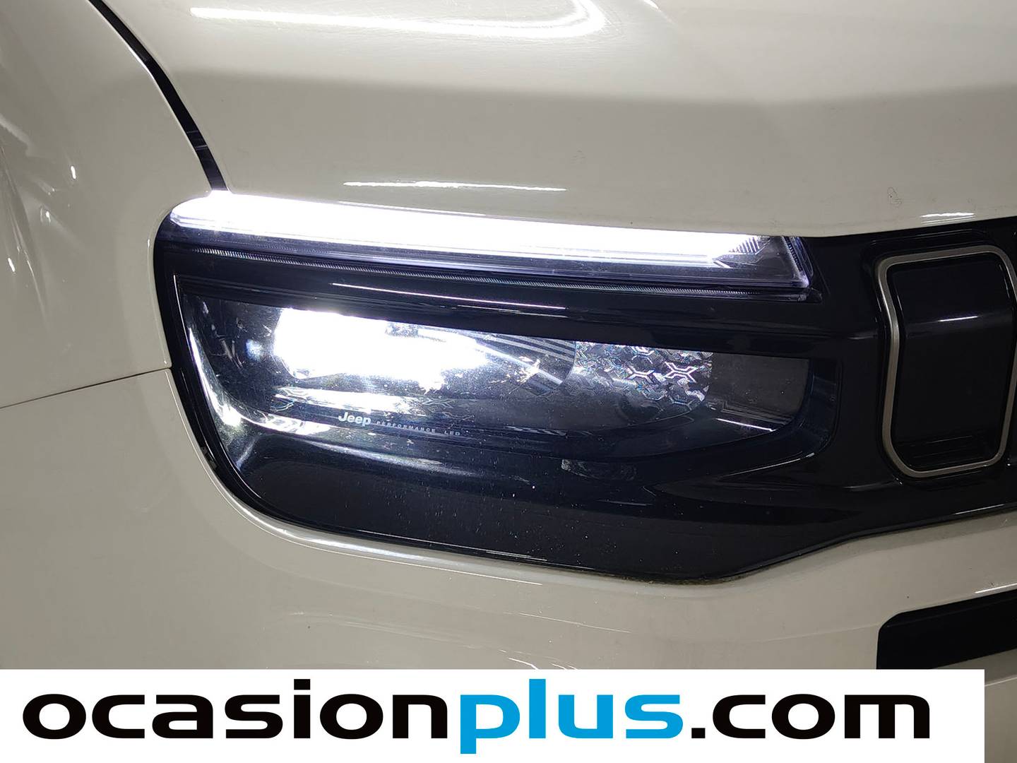 Foto Jeep Avenger Jeep Avenger 1.2 G Summit (100 CV)