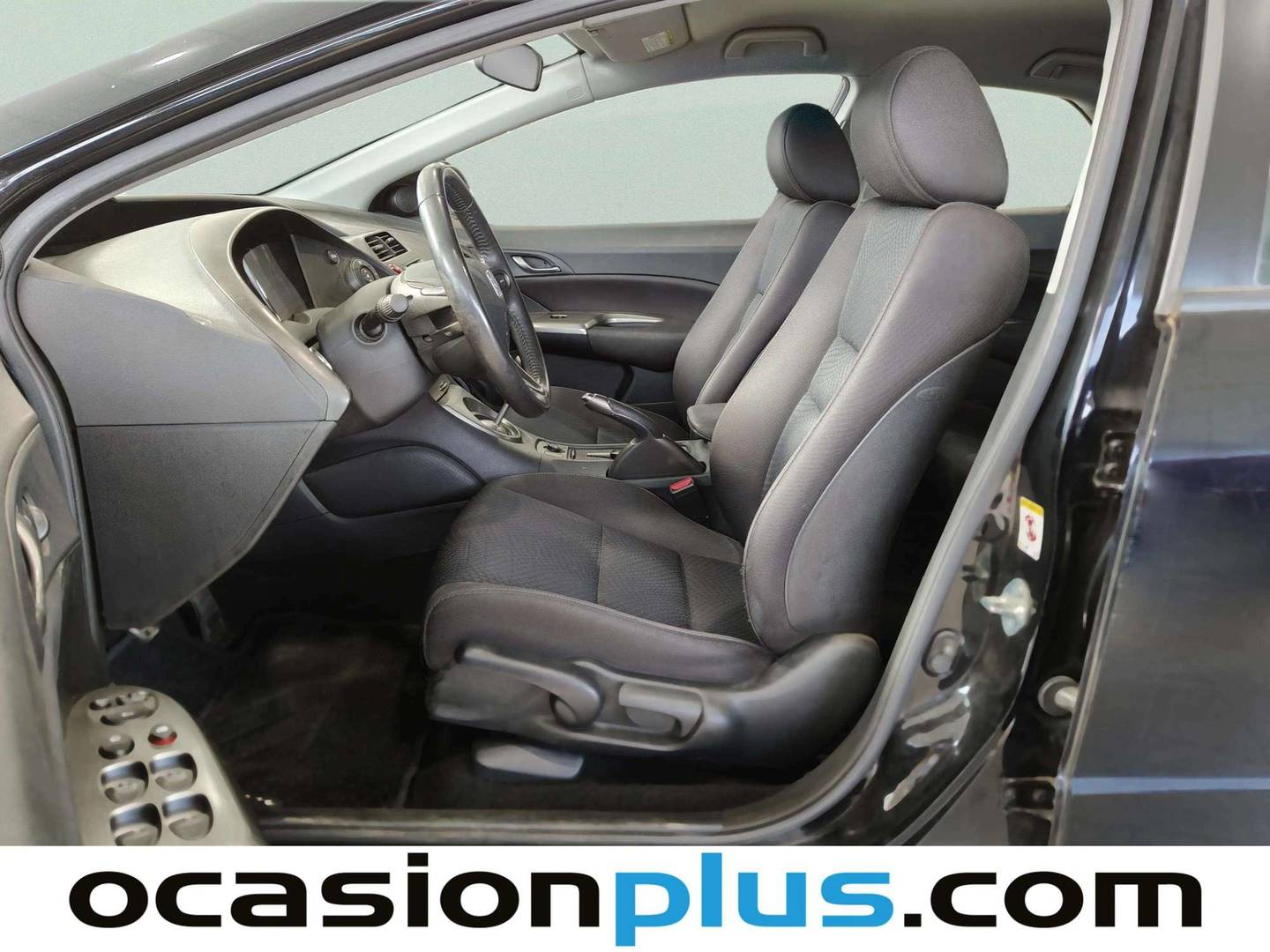 Foto asientos delanteros Honda Civic Honda Civic 1.4 i-VTEC Sport (100 CV)