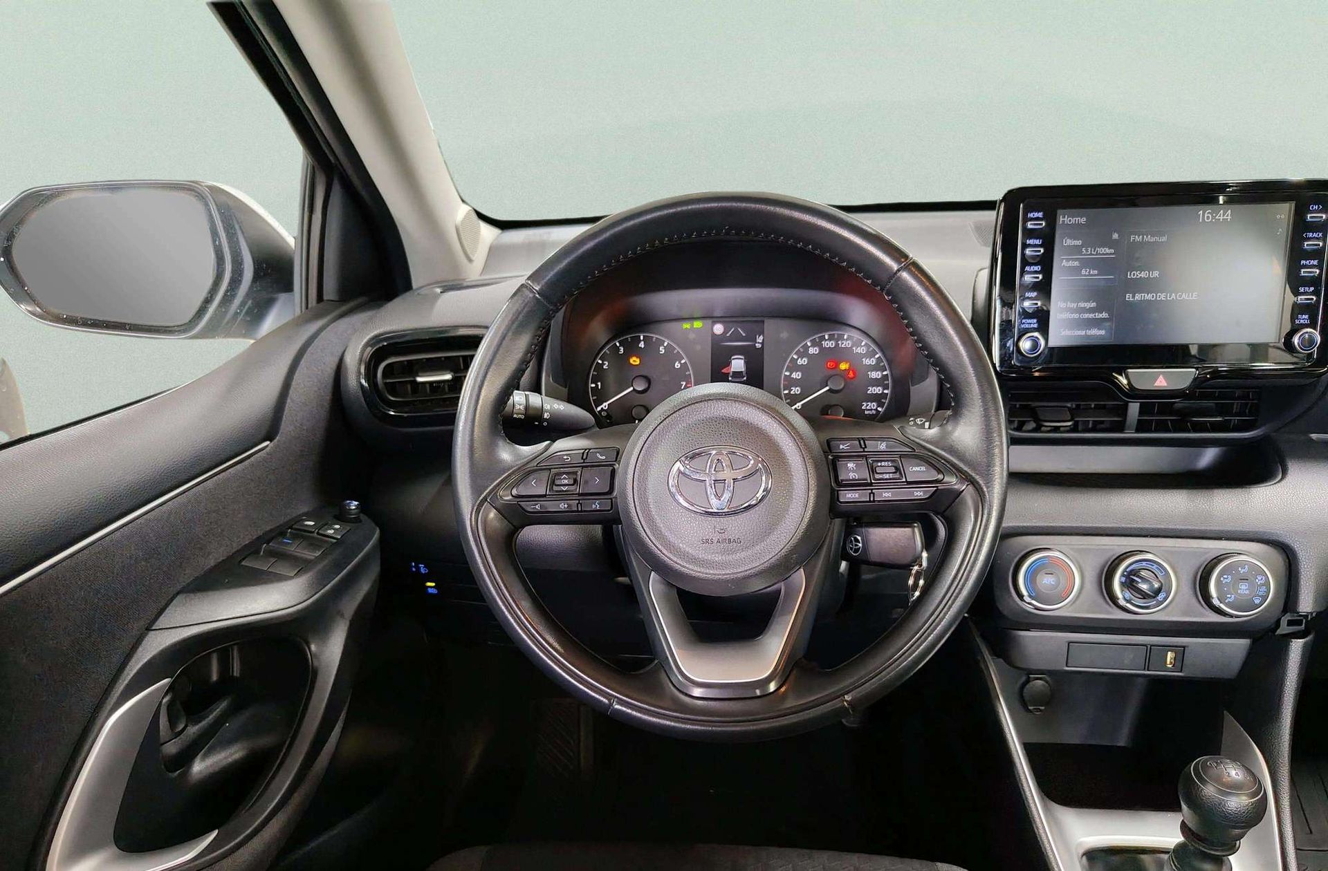 Toyota Yaris 1.5 S-Edition - foto 19