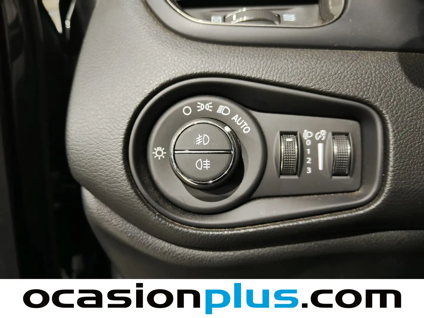 Foto Jeep Renegade Jeep Renegade eHybrid 1.5 Limited ATX (130 CV)