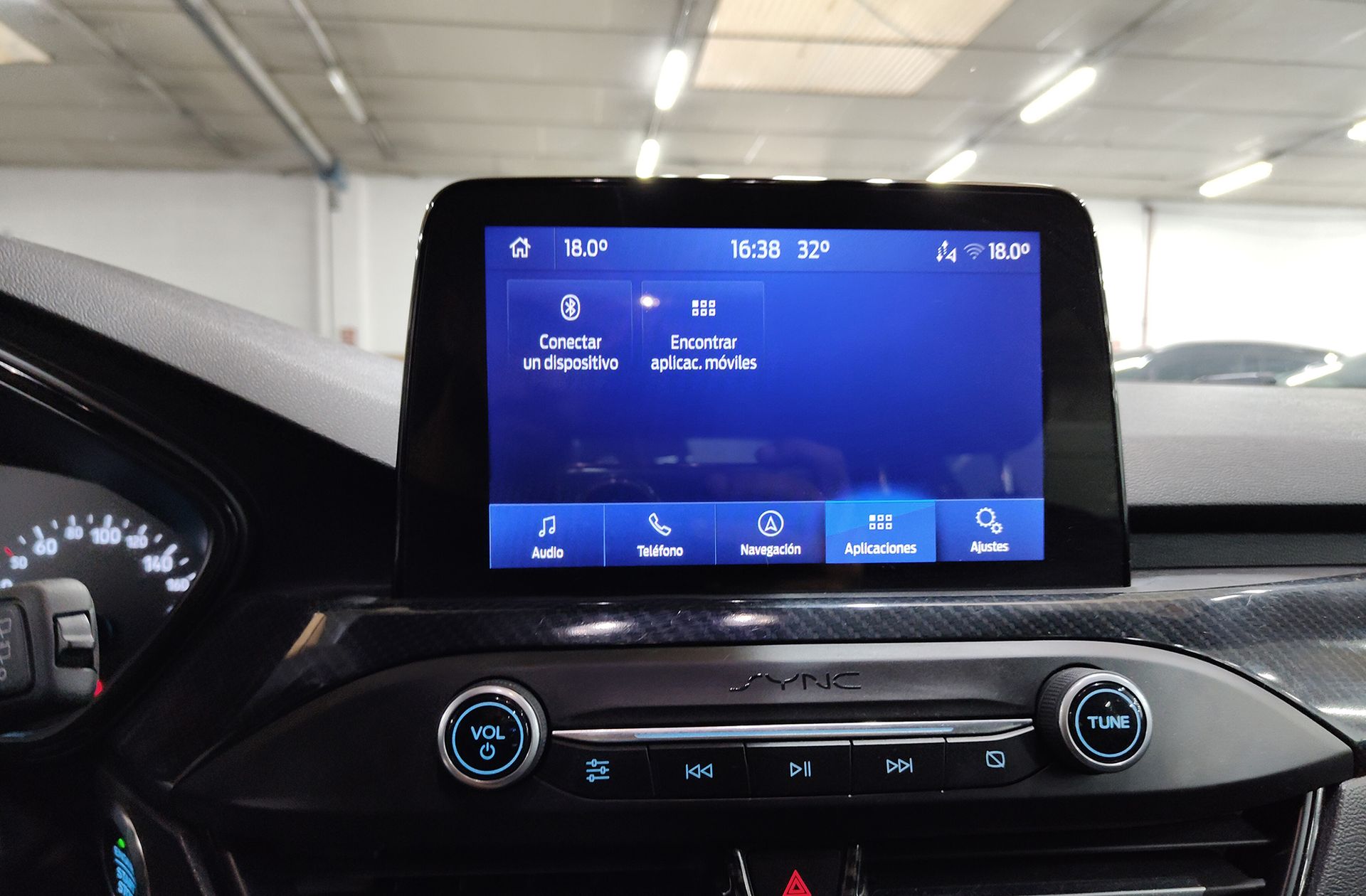 Ford Focus 1.0 EcoBoost ST-Line - foto 38