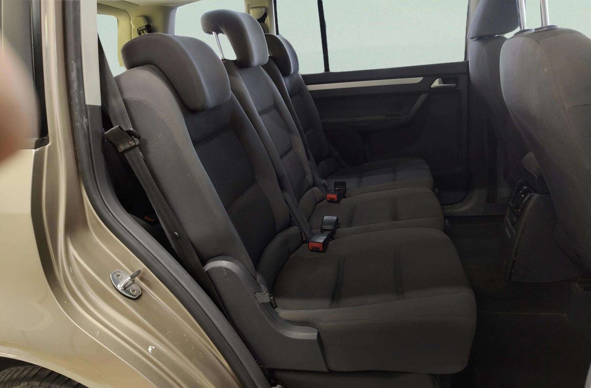 Volkswagen Touran 1.2 TSI Edition 7 plazas - foto 17