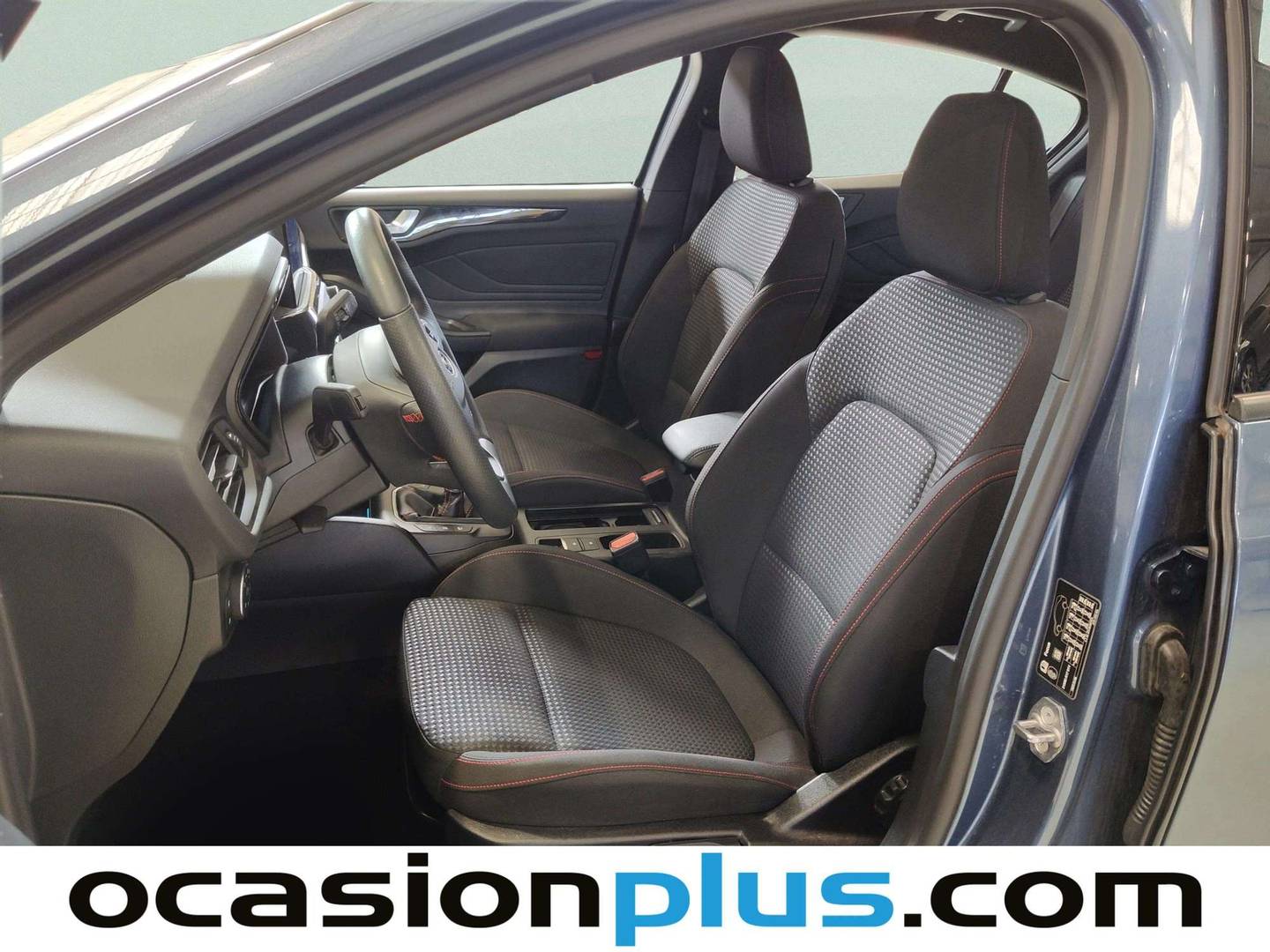 Foto asientos delanteros Ford Focus Ford Focus 1.0 Ecoboost S&S ST-Line (125 CV)