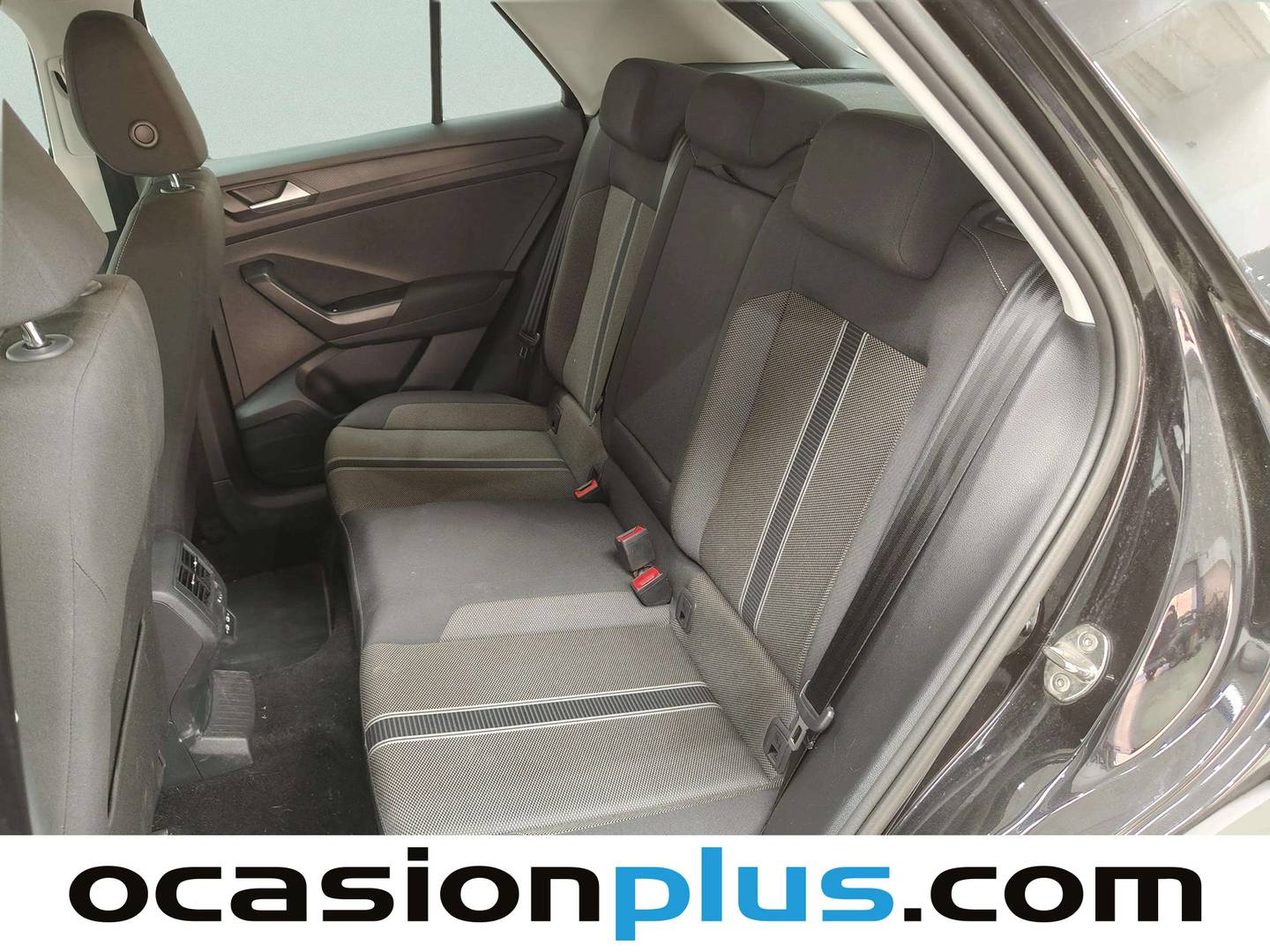Foto asientos traseros Volkswagen T-Roc Volkswagen T-Roc Advance Style 1.5 TSI (150 CV) DSG