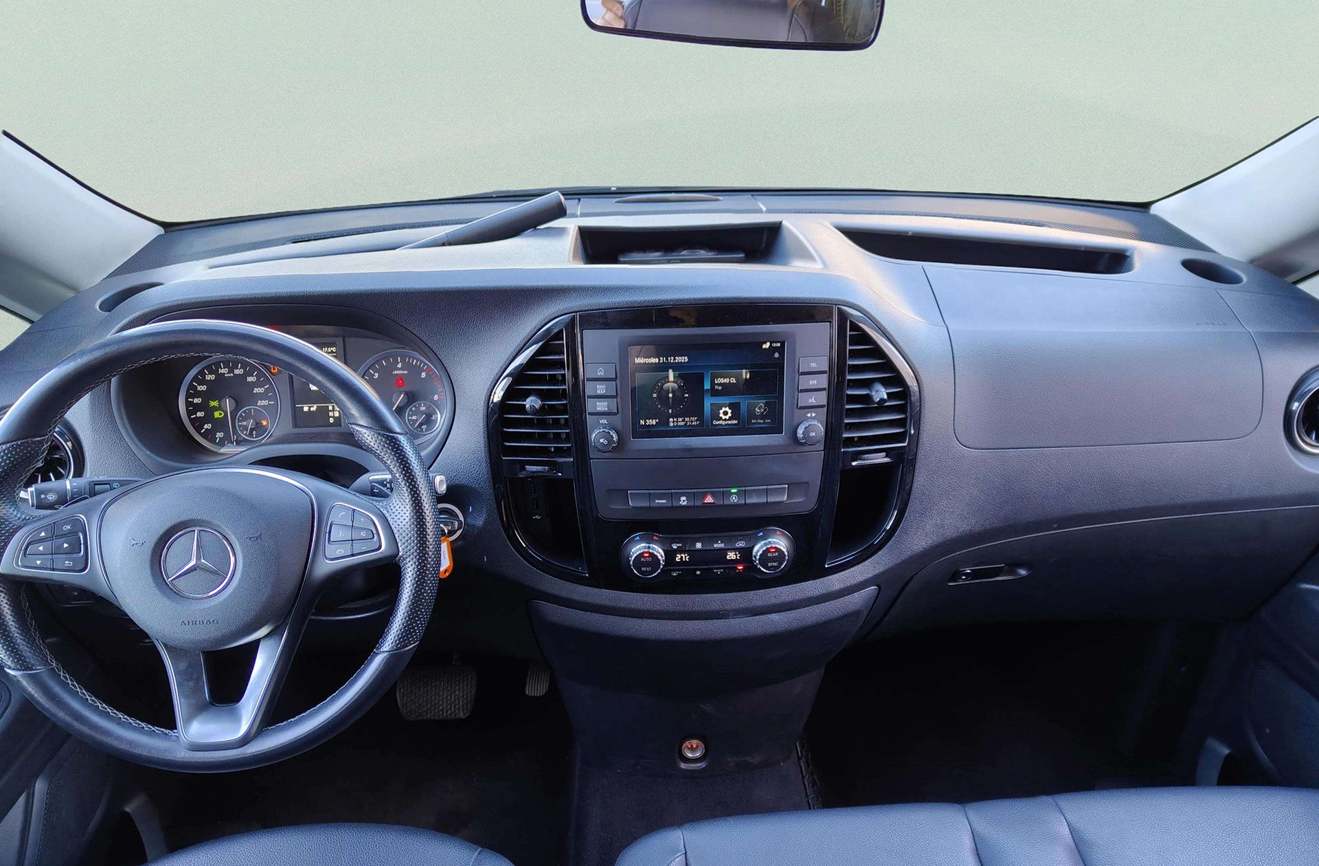 Mercedes-Benz Vito Combi 114 CDI Tourer Select Larga - foto 7