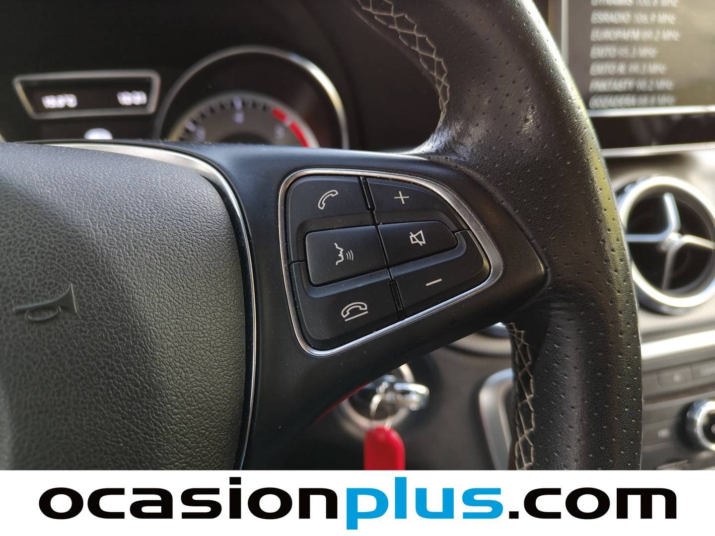 Foto Mercedes GLA Mercedes-Benz GLA GLA 200 d Urban (136 CV)