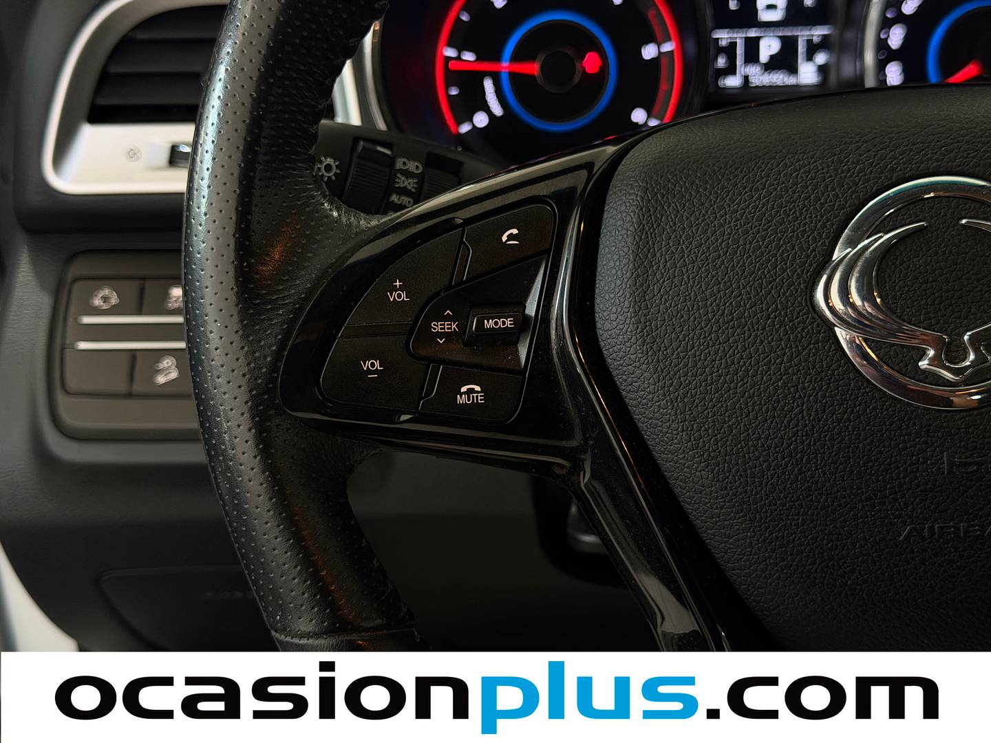 SsangYong Tivoli SsangYong Tivoli D16T Limited 4x4 Auto (115 CV) seminuevo