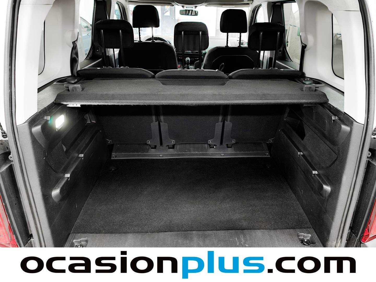 Fotos maletero Citroën Berlingo Citroën Berlingo BlueHDi 100 S&S Talla M Shine Pack XTR (102 CV)