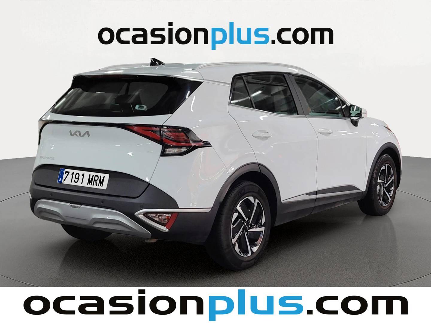 Foto trasera KIA Sportage KIA Sportage 1.6 T-GDi MHEV Drive 4x2 (150 CV) derecha