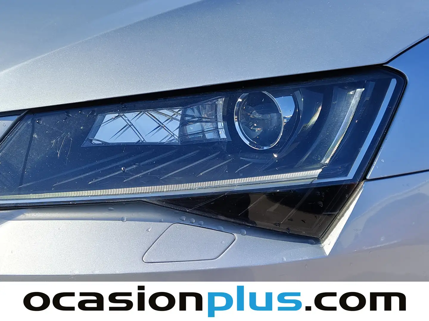 Foto Skoda Superb Skoda Superb 1.8 TSI Sport Line (180 CV)