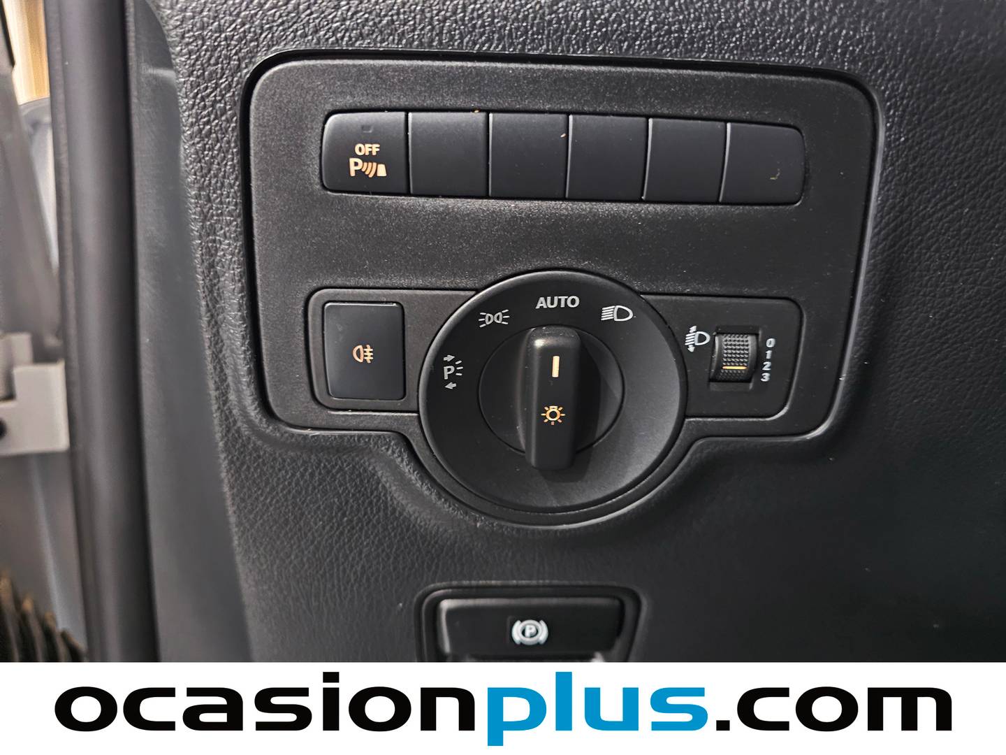 Foto Mercedes Vito Mercedes-Benz Vito 114 CDI Tourer Pro Larga AT (136 CV) 9 PLAZAS