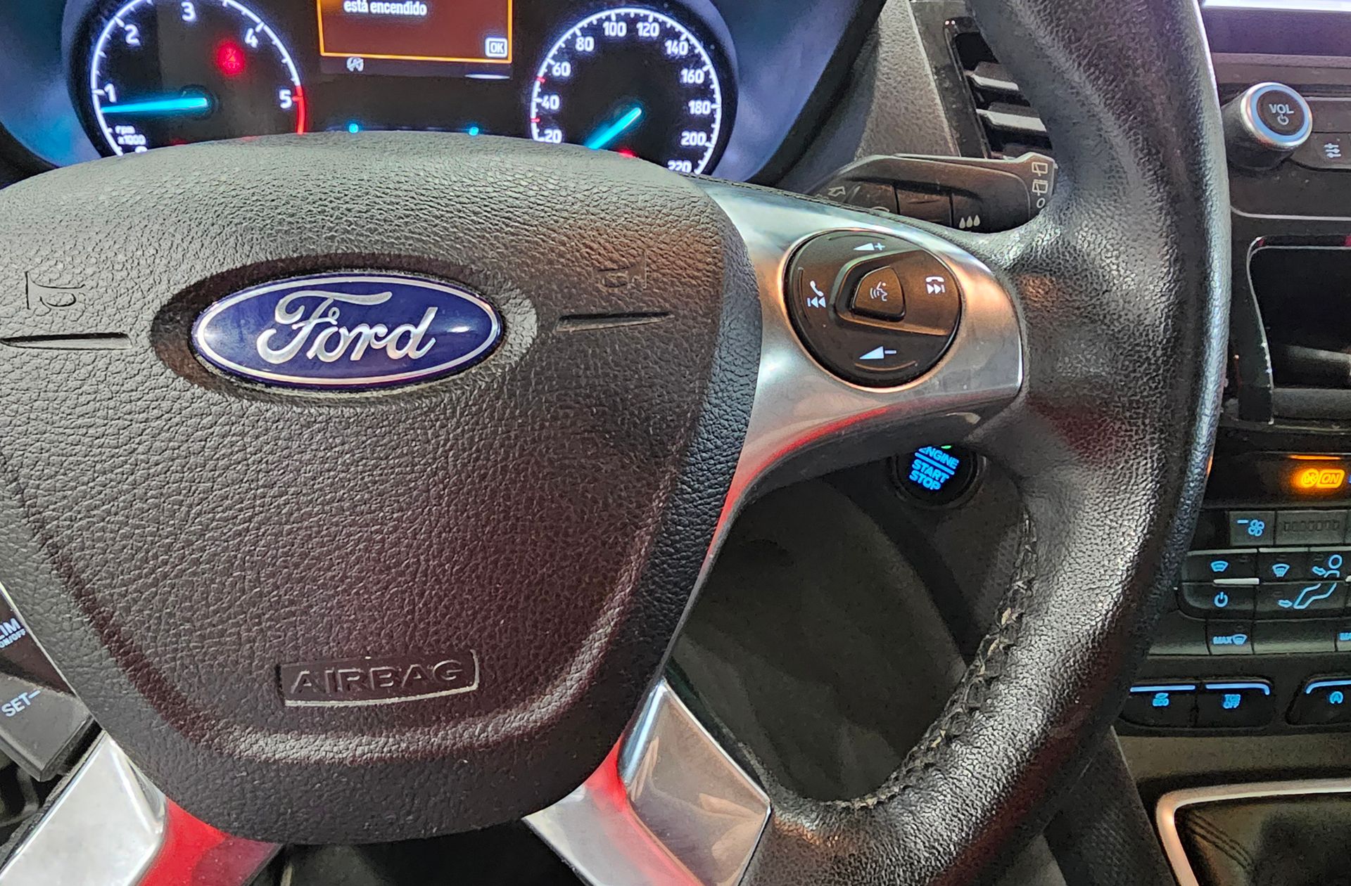Ford Tourneo Connect 1.5 TDCi Titanium 7 plazas - foto 30