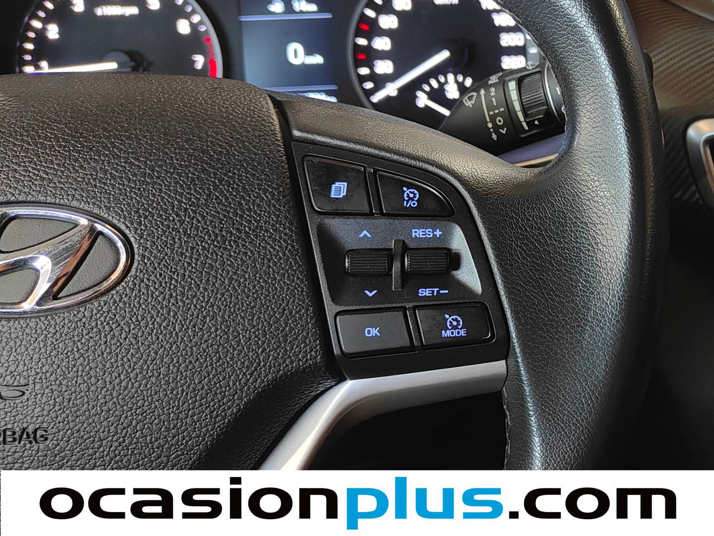 Acabados Hyundai Tucson Hyundai Tucson 1.6 GDI BlueDrive Essence 4x2 (131 CV)