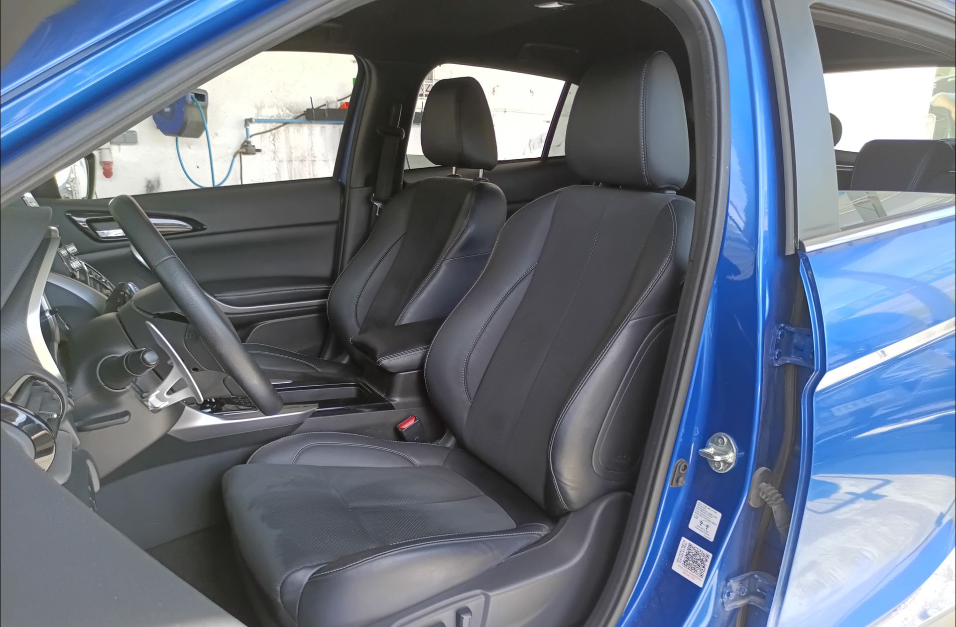 Mitsubishi Eclipse Cross 2.4 PHEV Kaiteki 4WD - foto 11