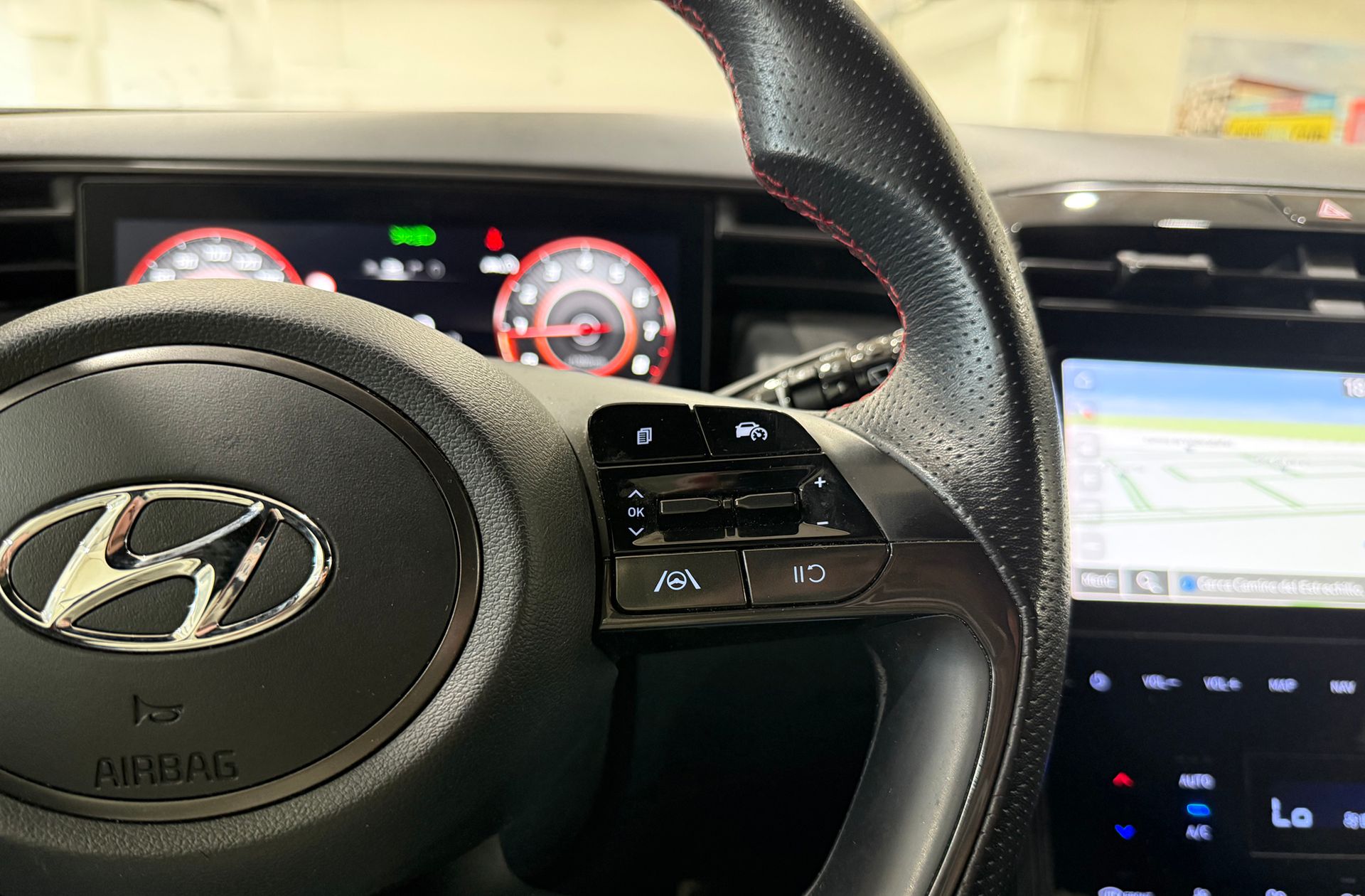 Hyundai Tucson 1.6 T-GDi N-Line 30 Aniversario - foto 25