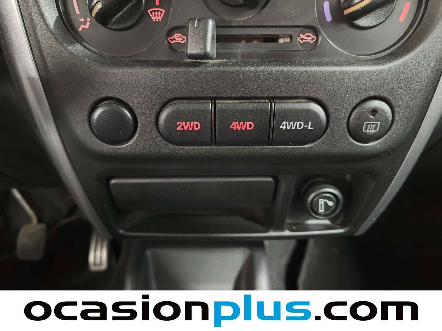 Foto Suzuki Jimny Suzuki Jimny 1.3 16v JLX Techo Metálico (82 CV)