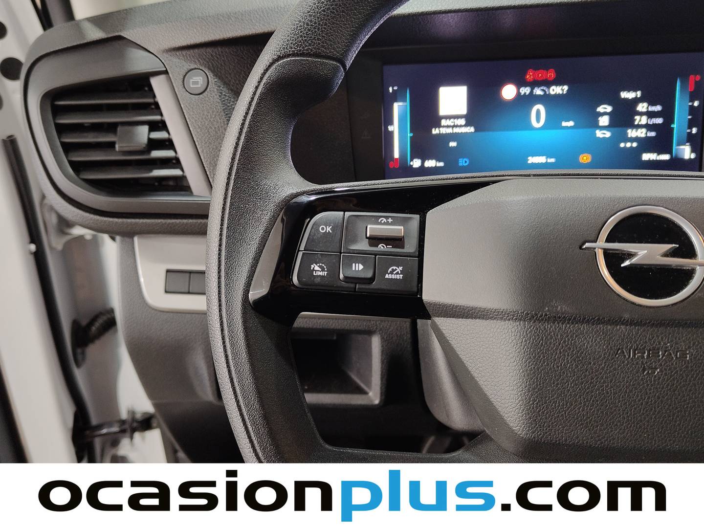 Extras del Opel Vivaro Opel Vivaro Furgon BlueHDi 120 (120 CV) 3 Plazas