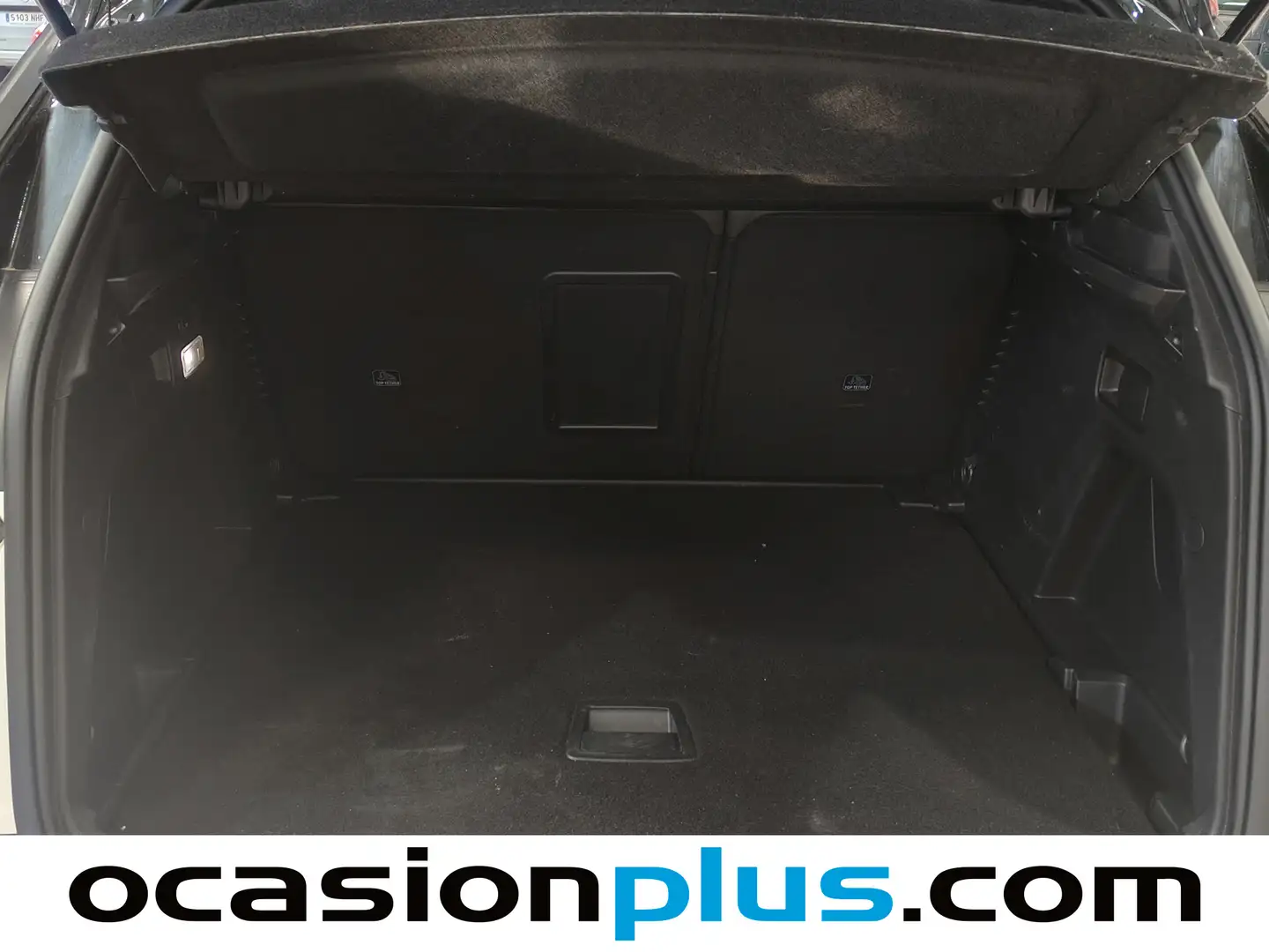 Foto Peugeot 3008 Peugeot 3008 BlueHDI 130 S&S GT Line (130 CV)