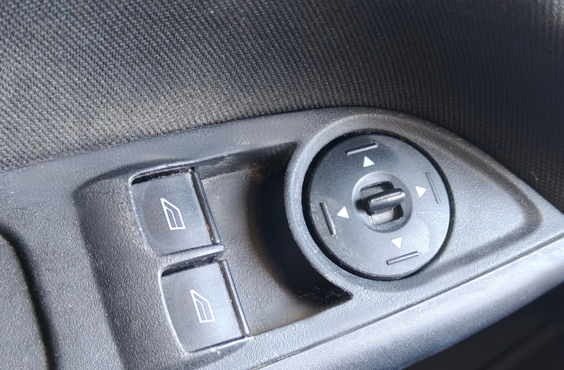 Ford Focus SportBreak 1.0 EcoBoost Business - foto 36