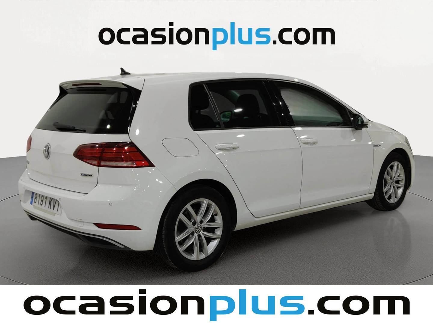Foto trasera Volkswagen Golf Volkswagen Golf Advance 1.5 TSI Evo (130 CV) derecha