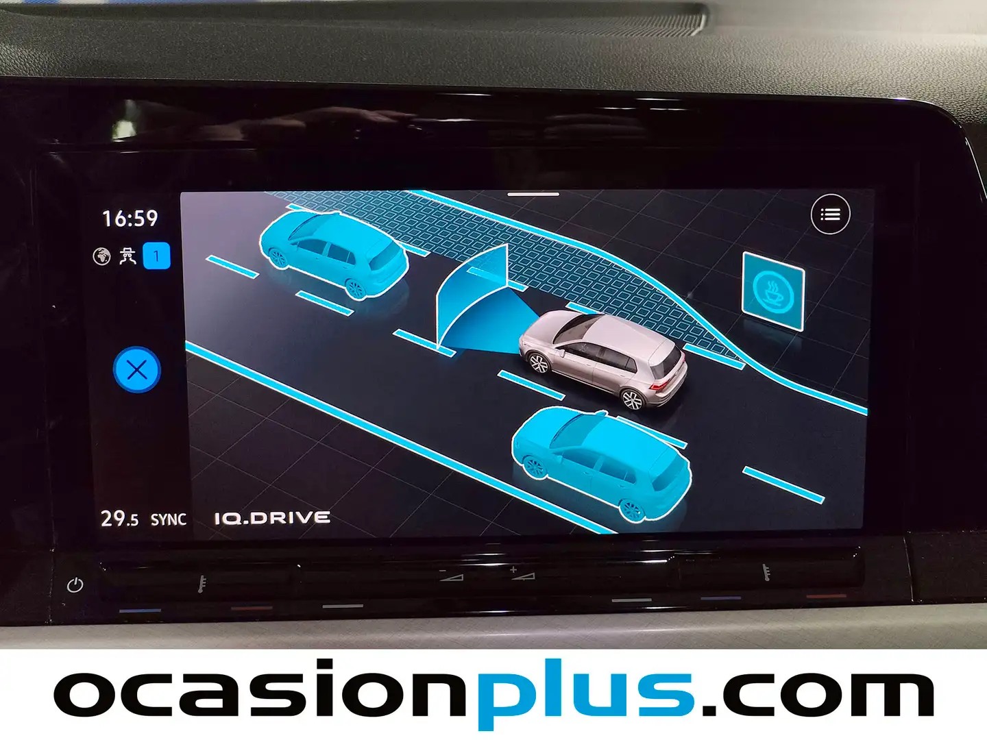 Foto Volkswagen Golf Volkswagen Golf Life 2.0 TDI (150 CV) DSG