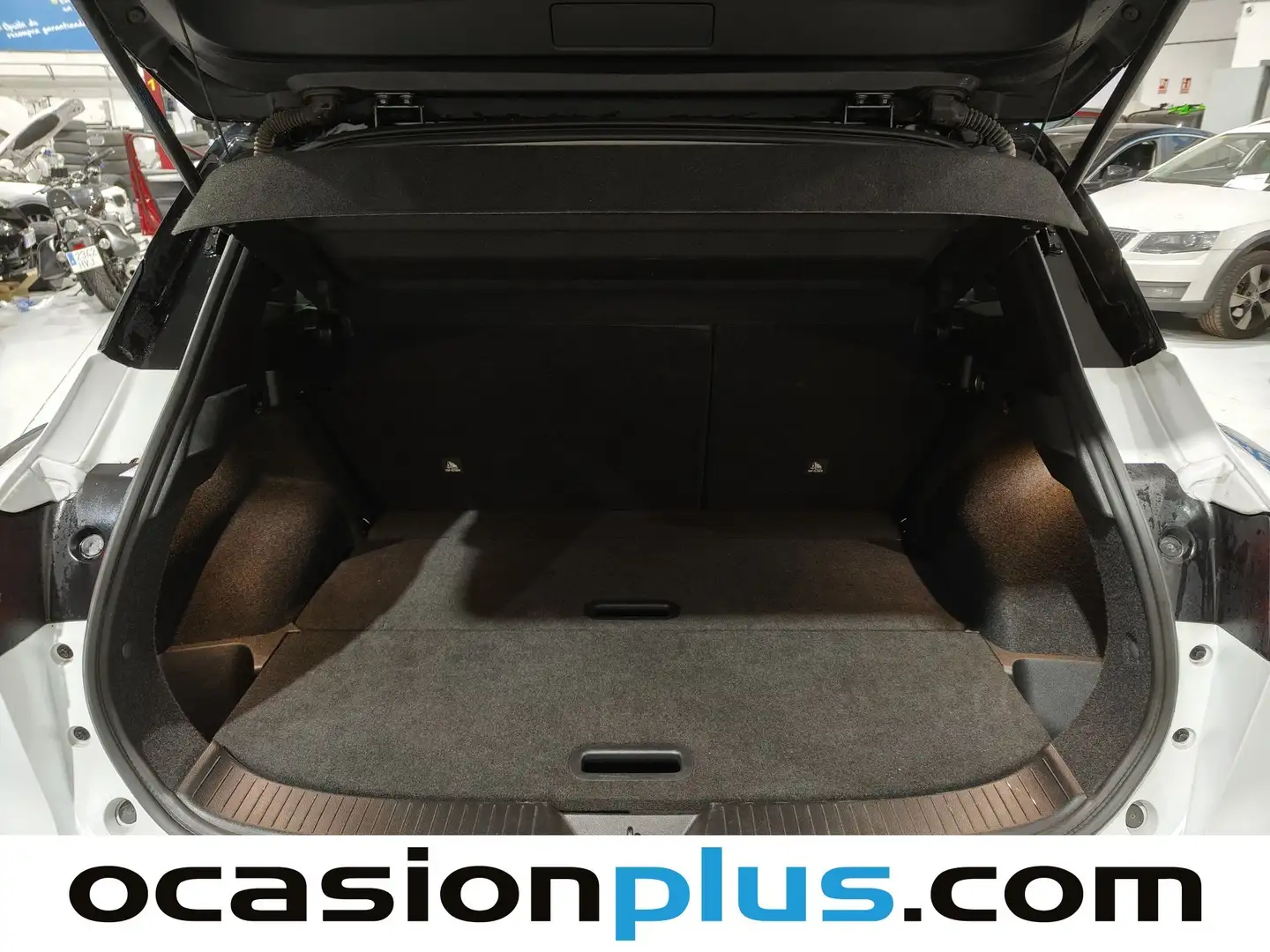 Foto Nissan QASHQAI Nissan Qashqai DIG-T 140 mHEV N-Connecta 4x2 (140 CV)