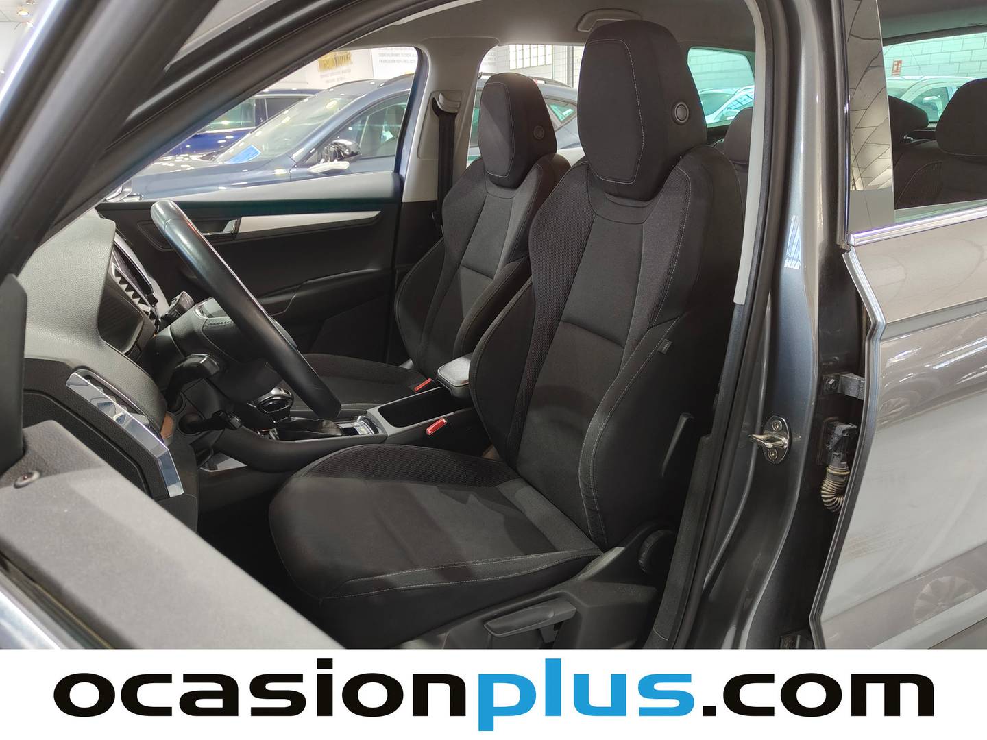 Foto Skoda Karoq Skoda Karoq 1.5 TSI ACT Ambition DSG (150 CV)