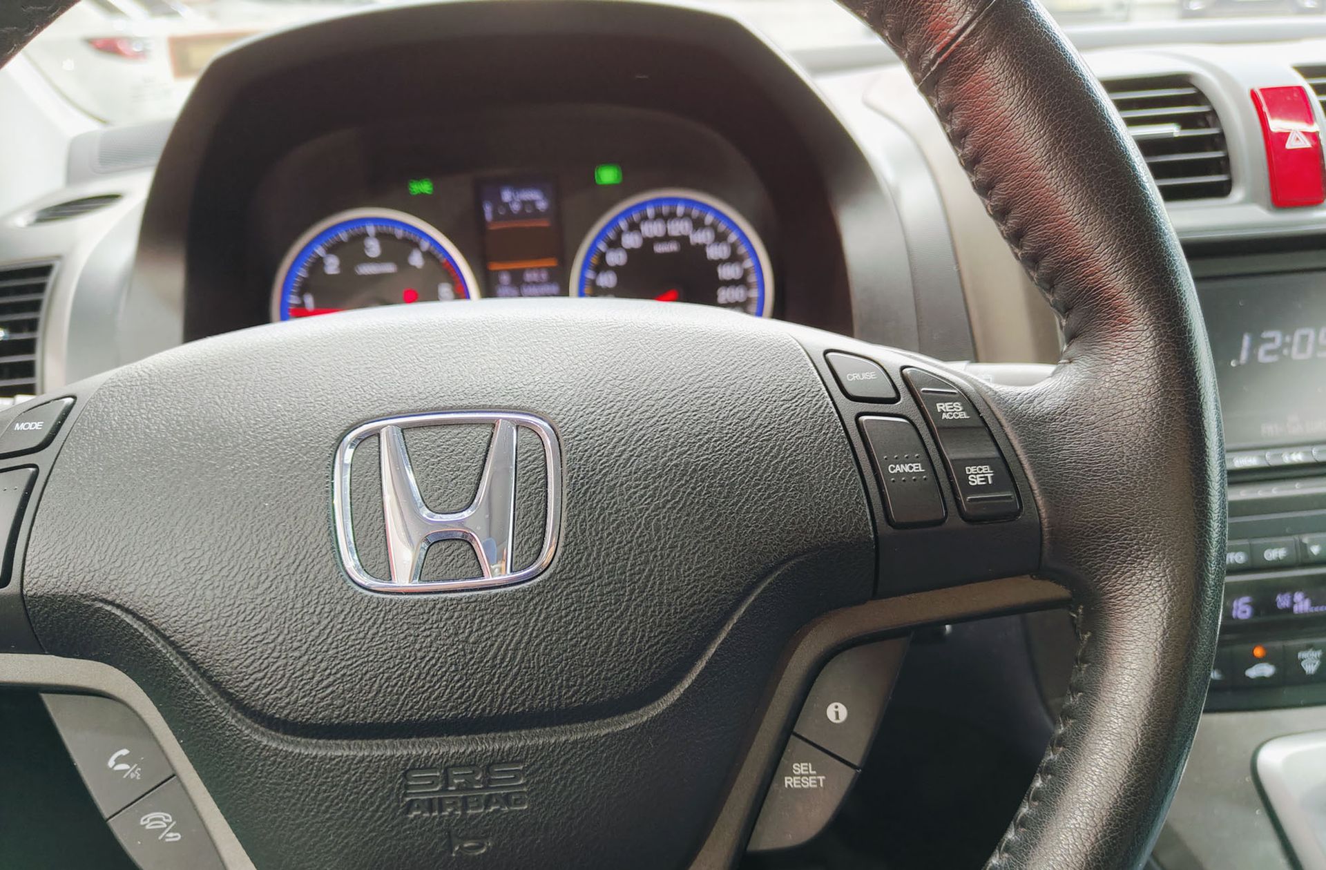 Honda CR-V 2.2 I-DTEC Luxury - foto 29