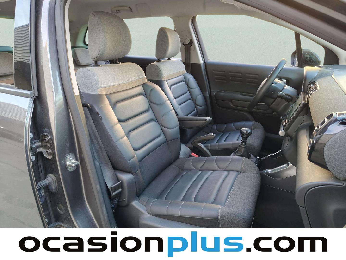 Foto Citroën C3 Aircross Citroen C3 Aircross PureTech 110 S&S Shine (110 CV)