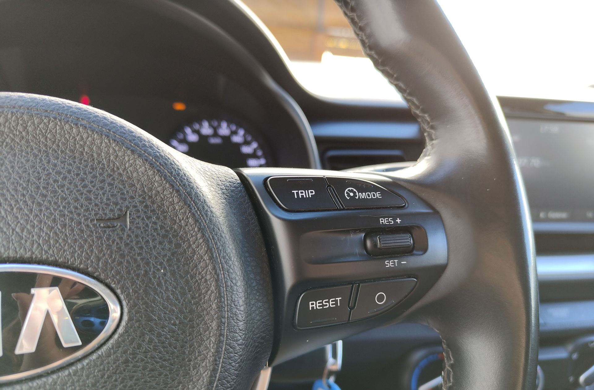 Kia Stonic 1.6 CRDi VGT Eco-D Concept - foto 22