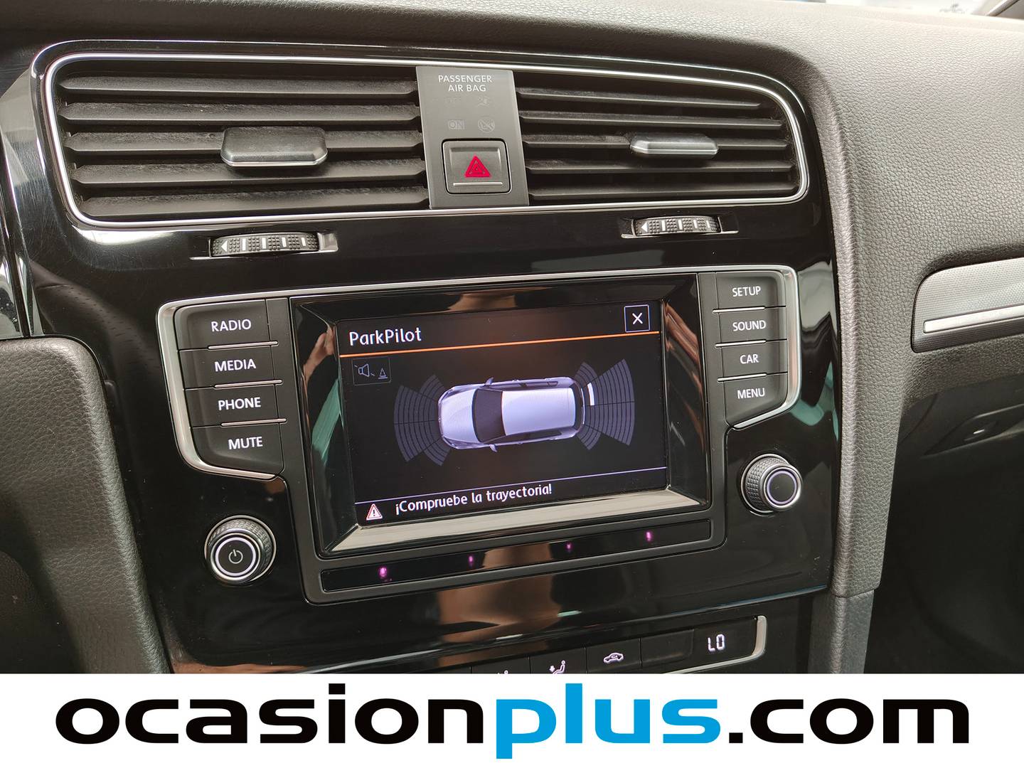 Extras y acabados del Volkswagen Golf Volkswagen Golf 2.0 TDI CR BMT (150 CV) DSG Pack R-Line