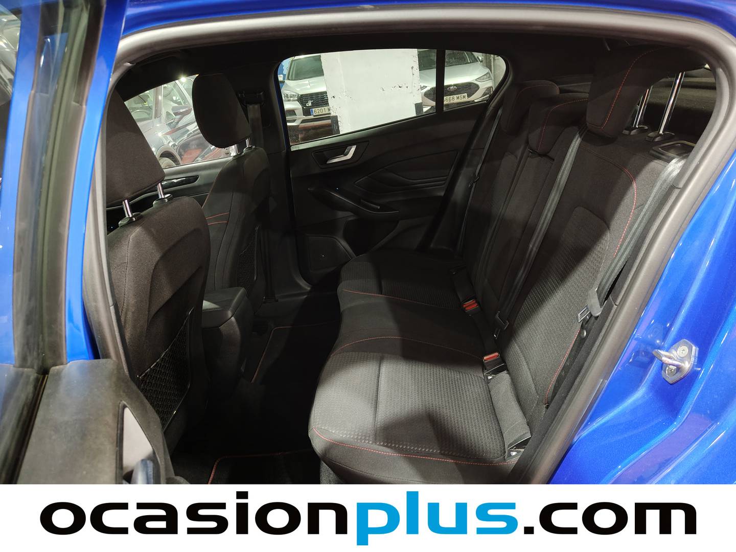 Foto asientos traseros Ford Focus Ford Focus 1.0 Ecoboost MHEV ST-Line Auto (155 CV)