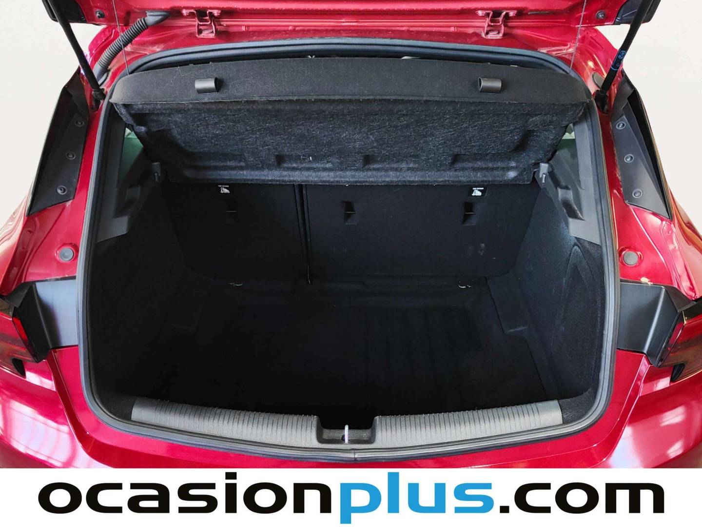 Fotos maletero Opel Astra Opel Astra 1.2 Turbo SHL GS Line (110 CV)