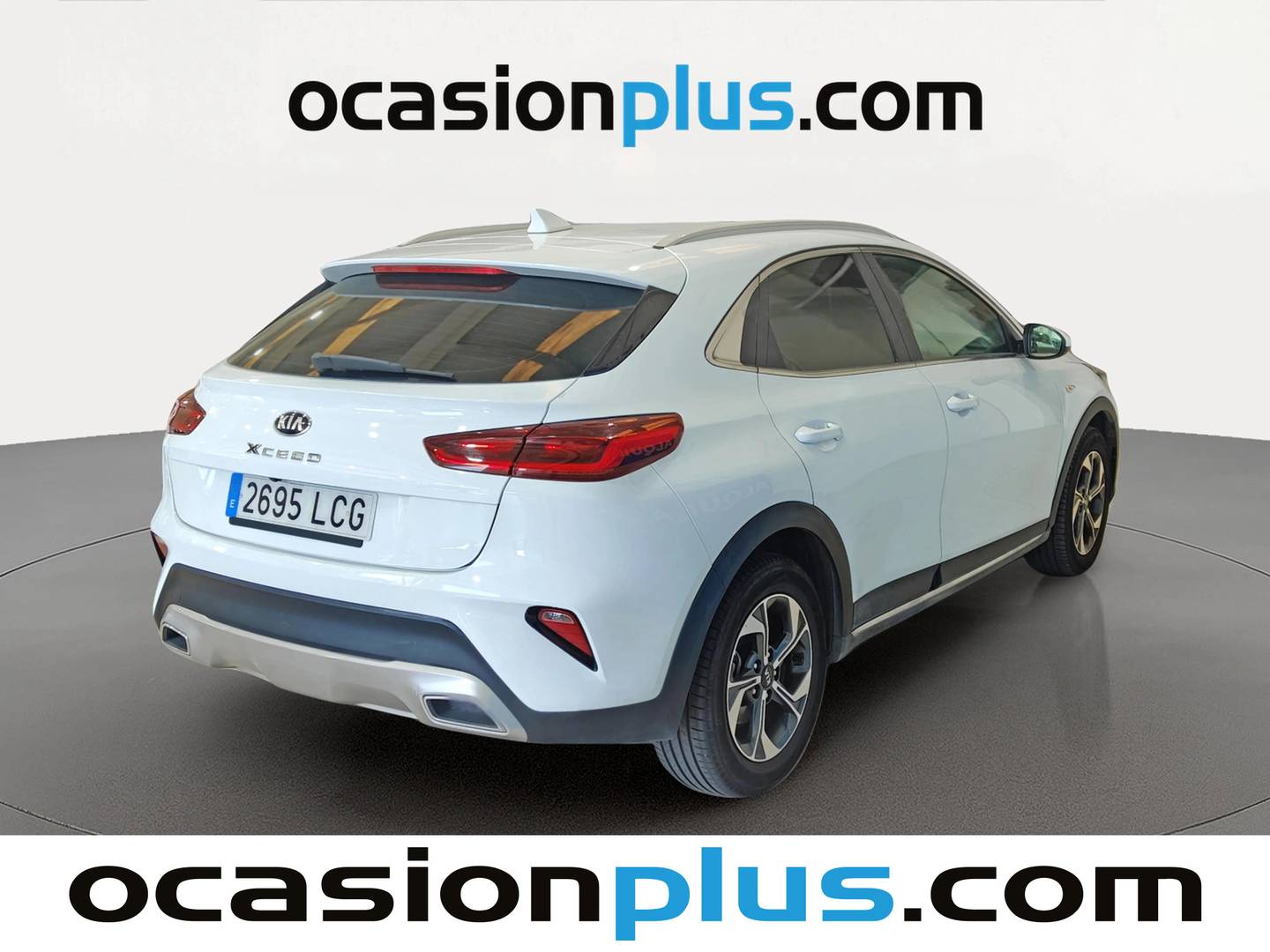 Foto trasera KIA XCeed KIA XCeed 1.0 T-GDi Drive (120 CV) derecha