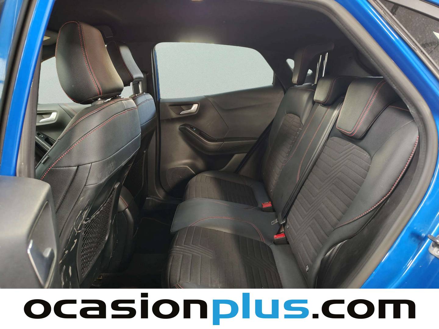 Foto Ford Puma Ford Puma 1.0 EcoBoost MHEV ST-Line X Auto (125 CV)