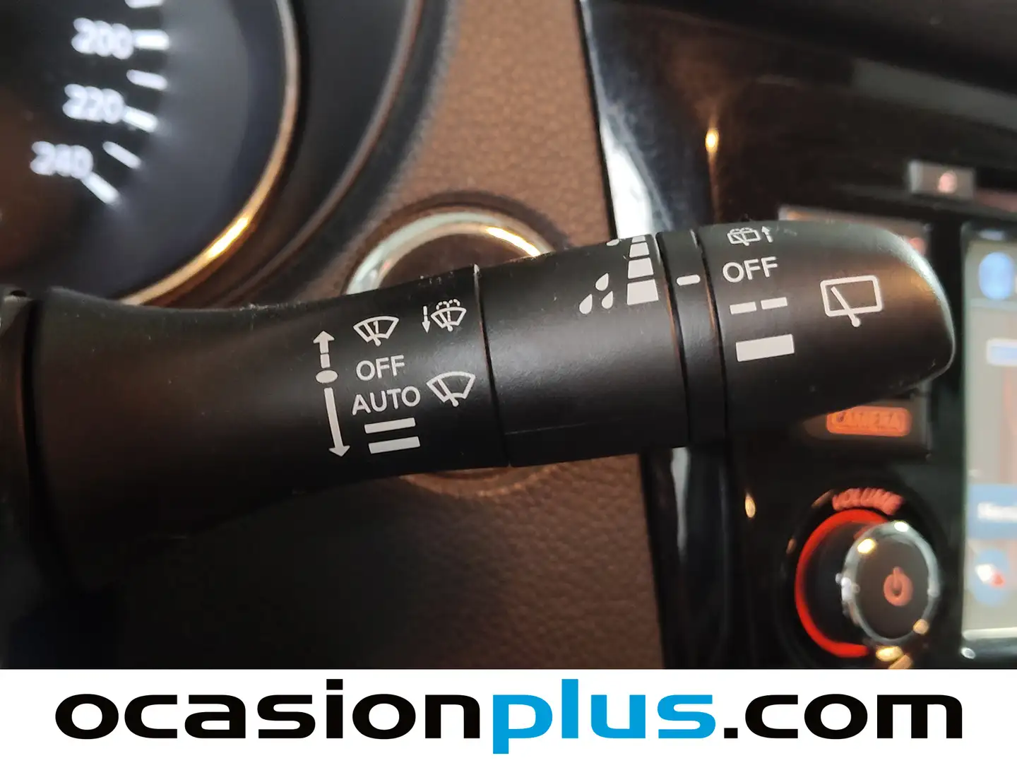 Foto Nissan QASHQAI Nissan Qashqai 1.5 dCi N-Connecta 4x2 (110 CV)