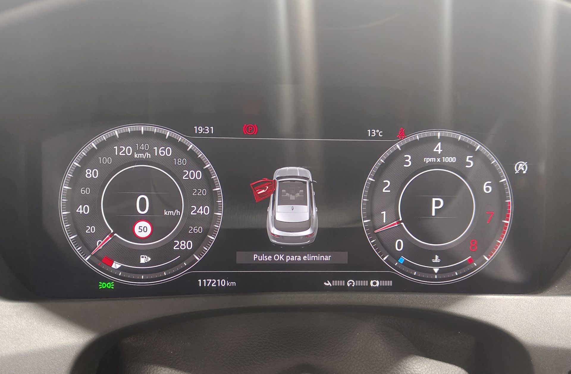 Jaguar F-Pace 2.0T i4 R-Sport AWD - foto 23