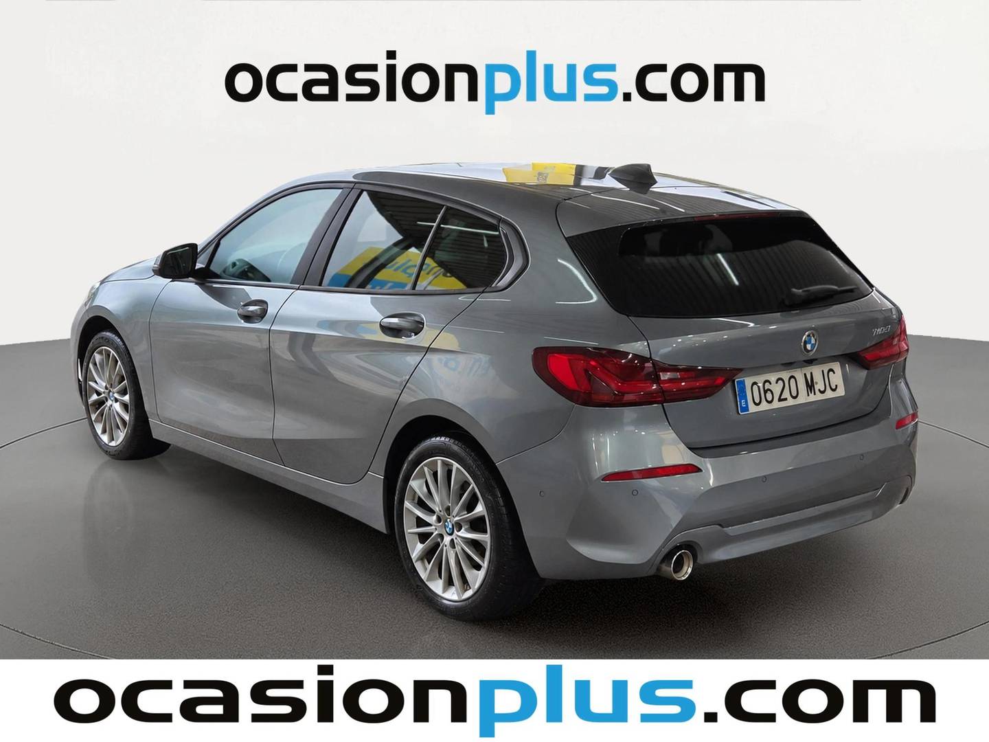 Foto trasera BMW Serie 1 BMW Serie 1 116d (116 CV) izquierda