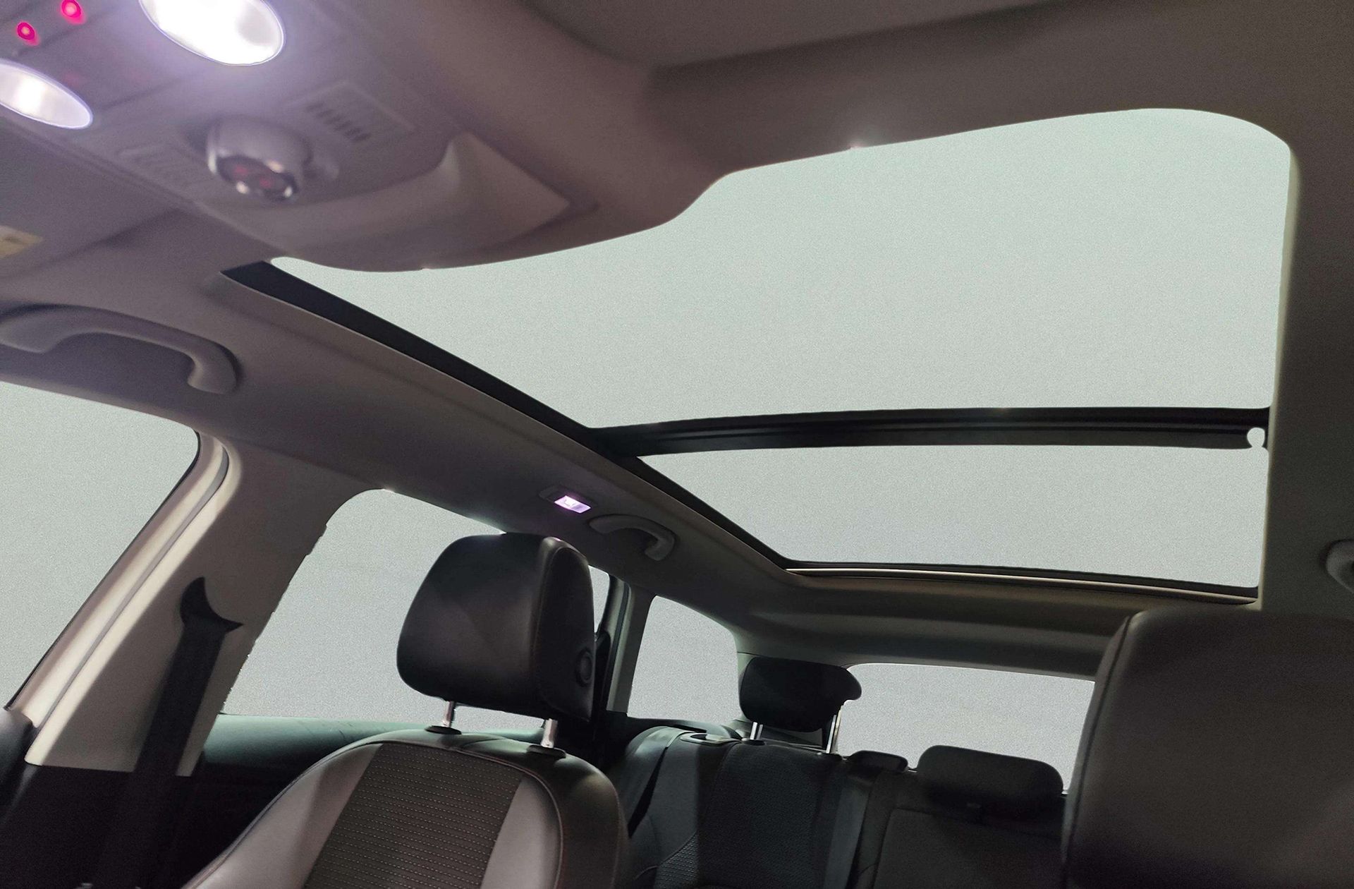 SEAT León ST 2.0 TDI FR - foto 6